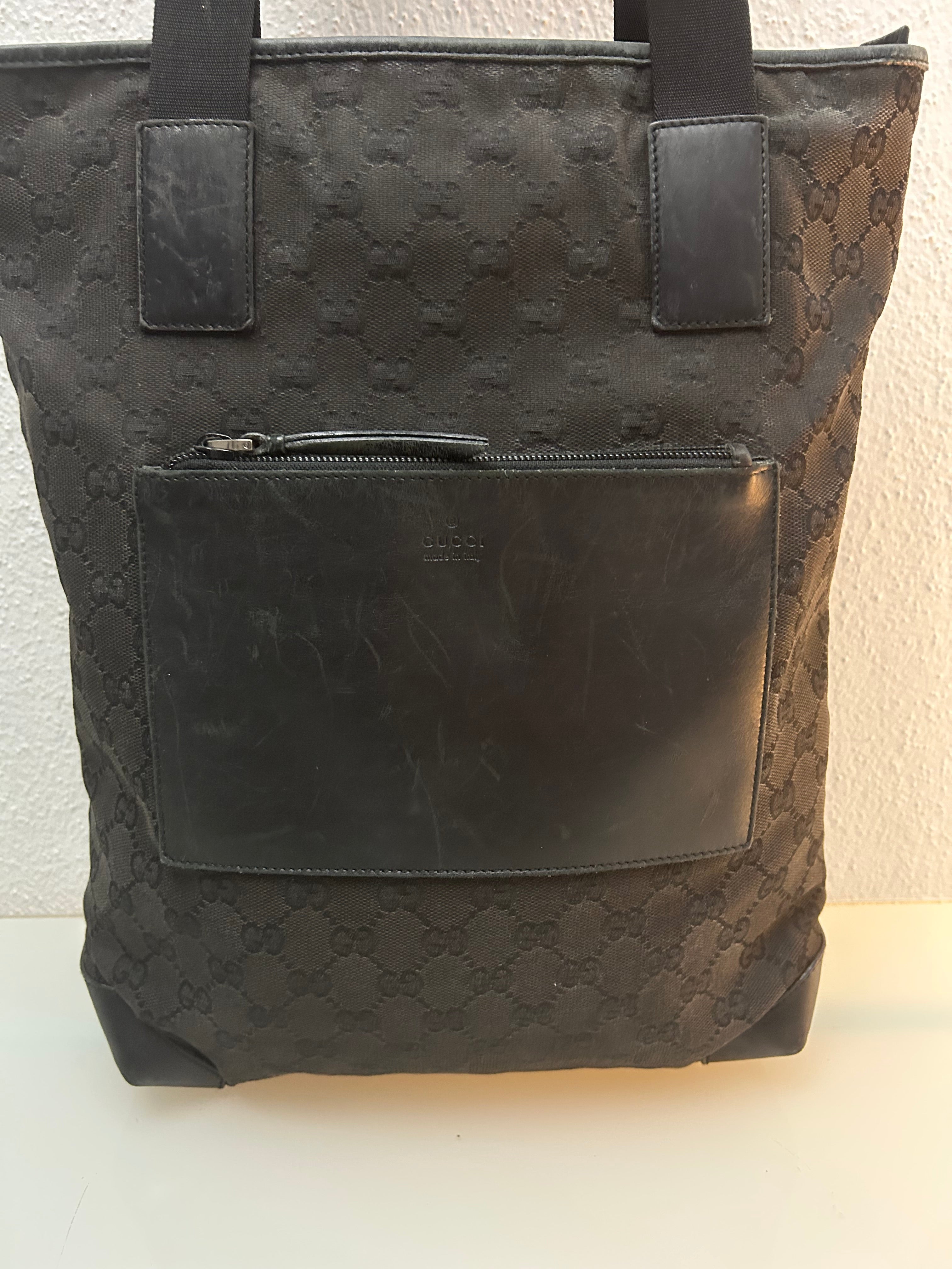 Gucci Black Shoulder Bag