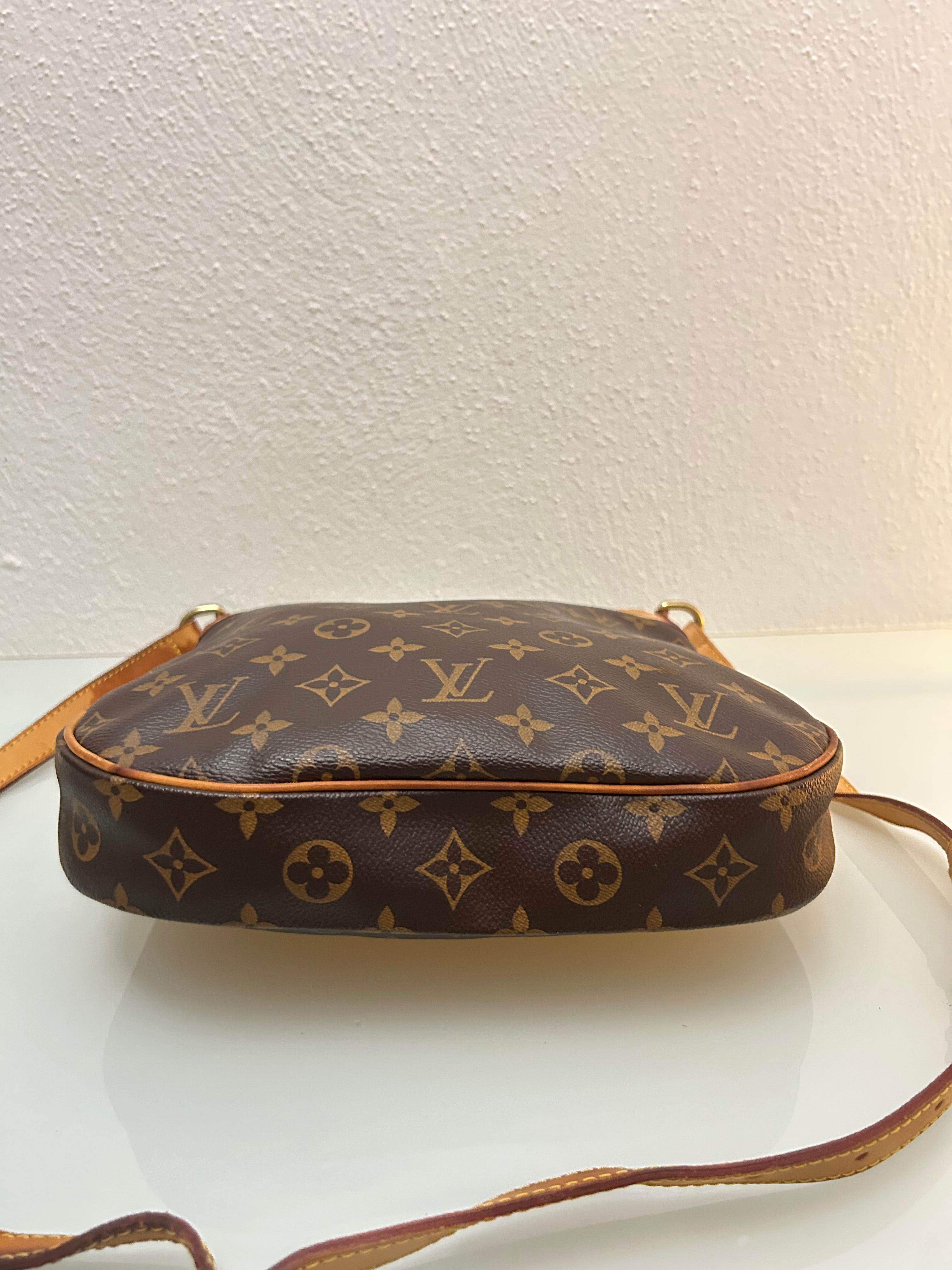 Louis Vuitton Odeon