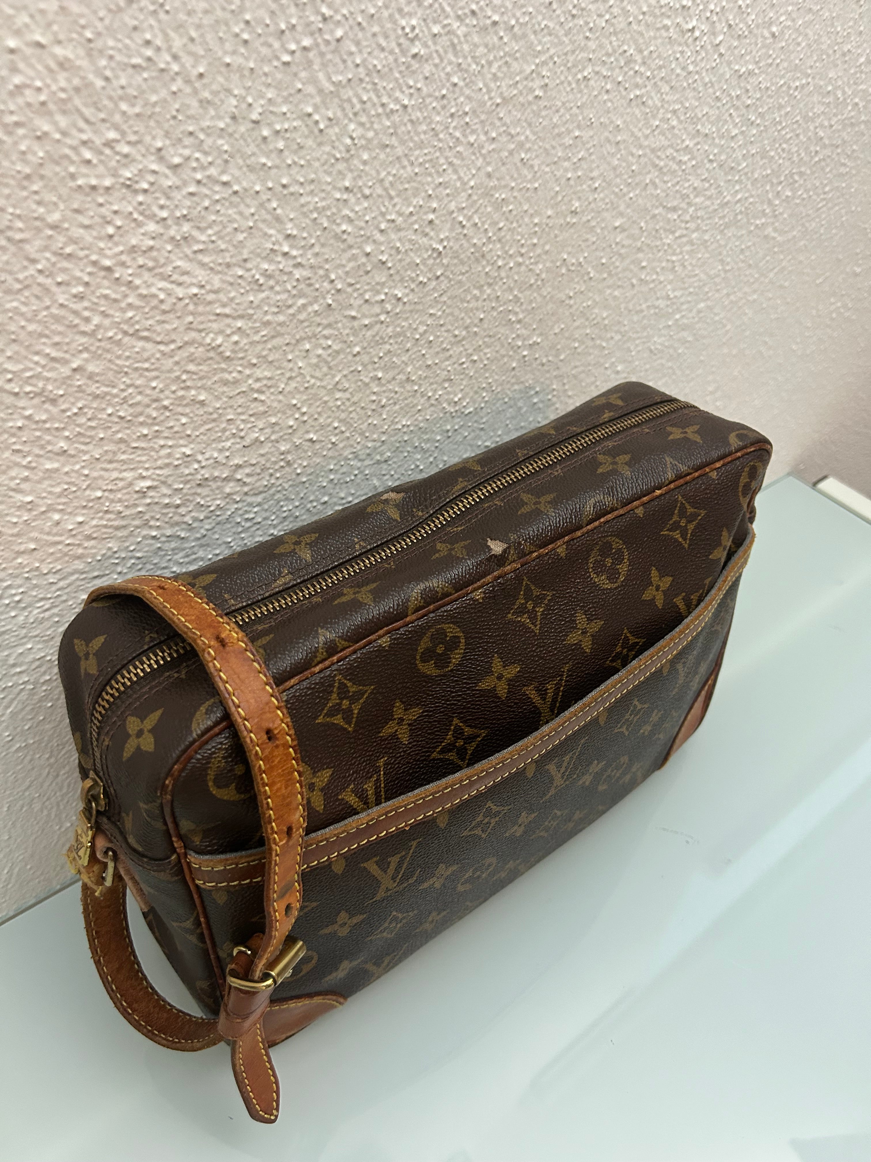 Louis Vuitton Trocadéro GM