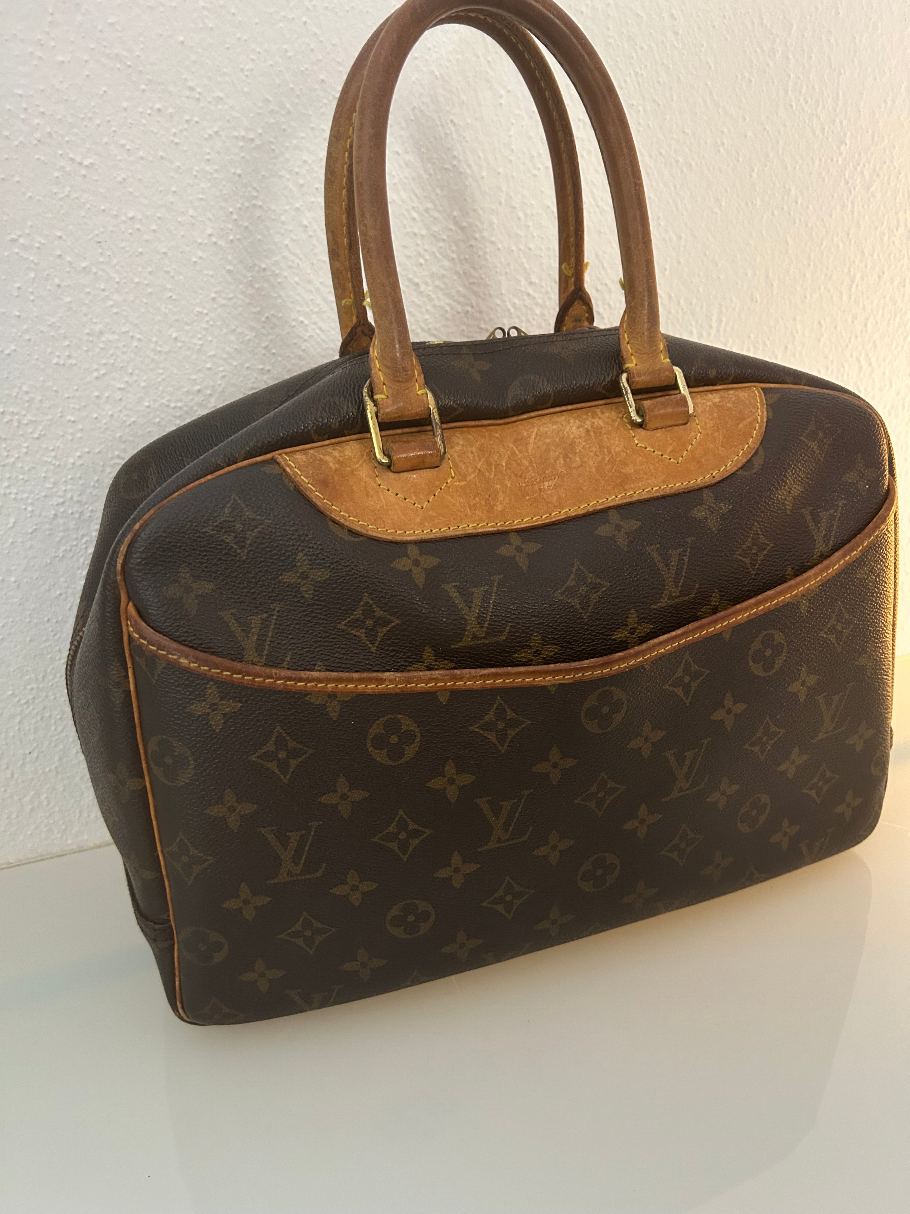 Louis Vuitton Deauville
