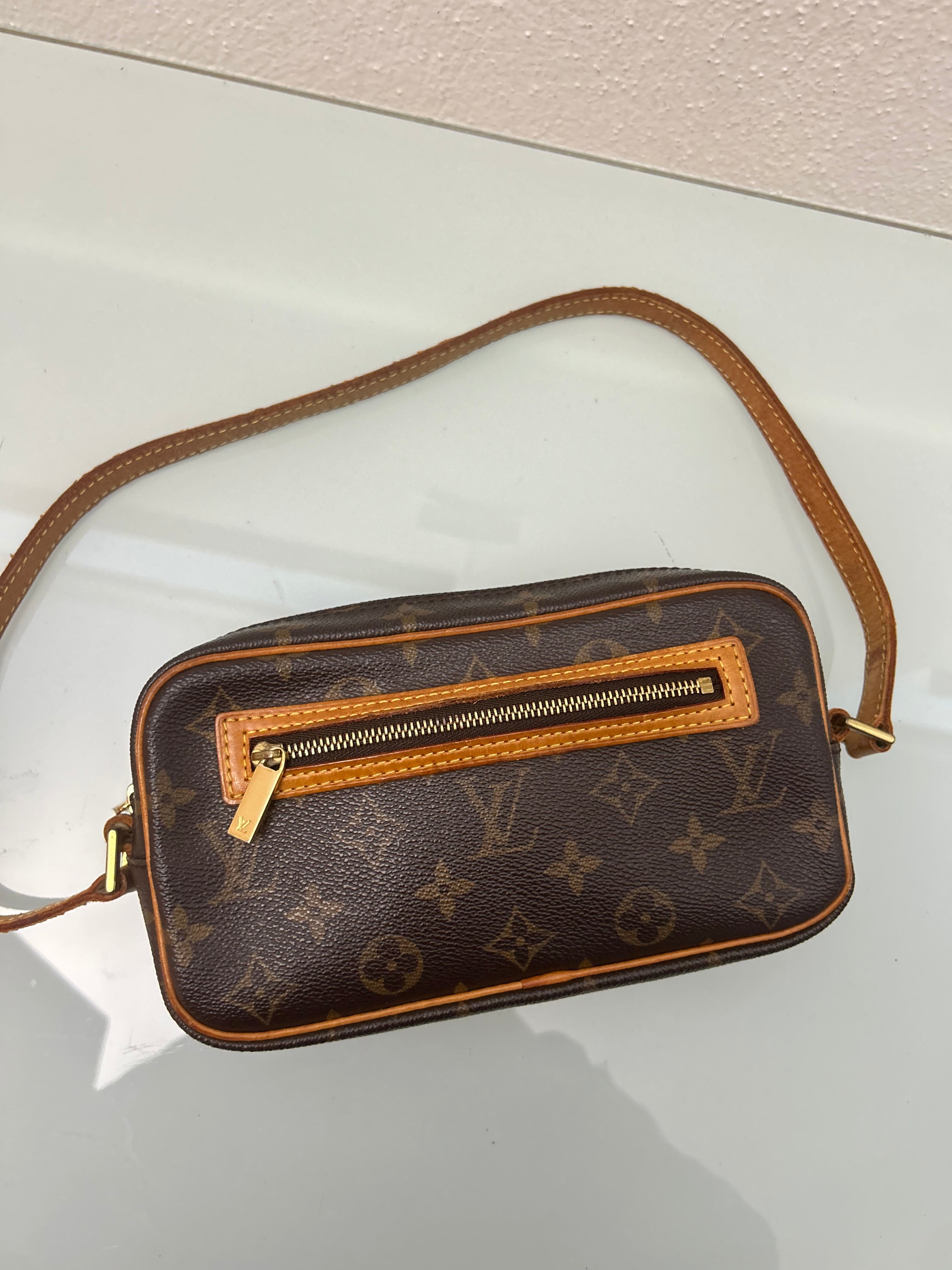Louis Vuitton Skuldertaske