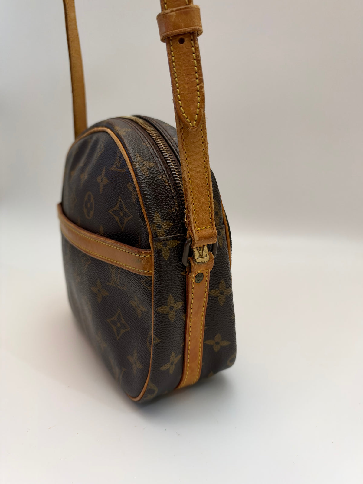 Louis Vuitton Senlis