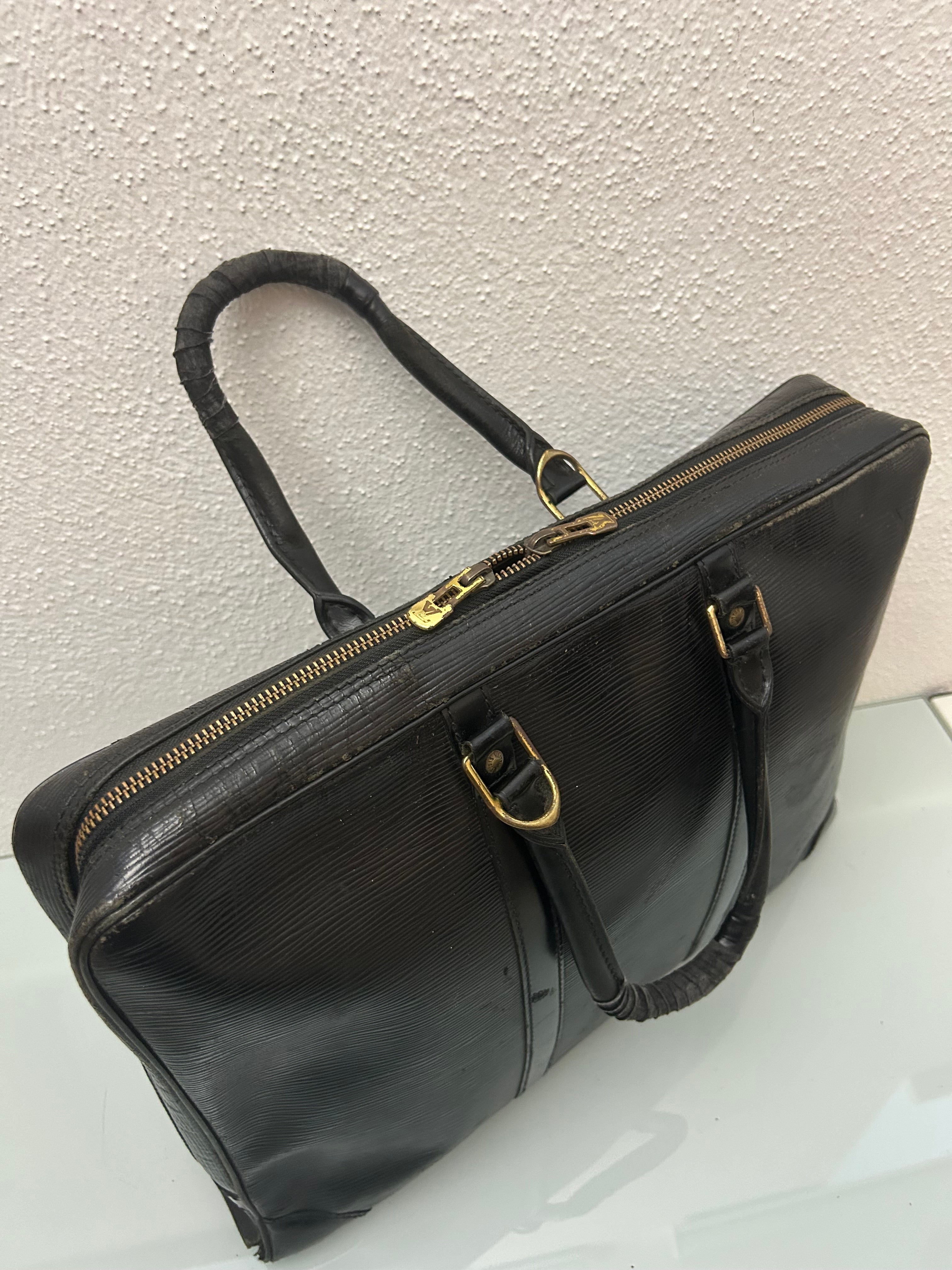 Louis Vuitton Epi Porte Document