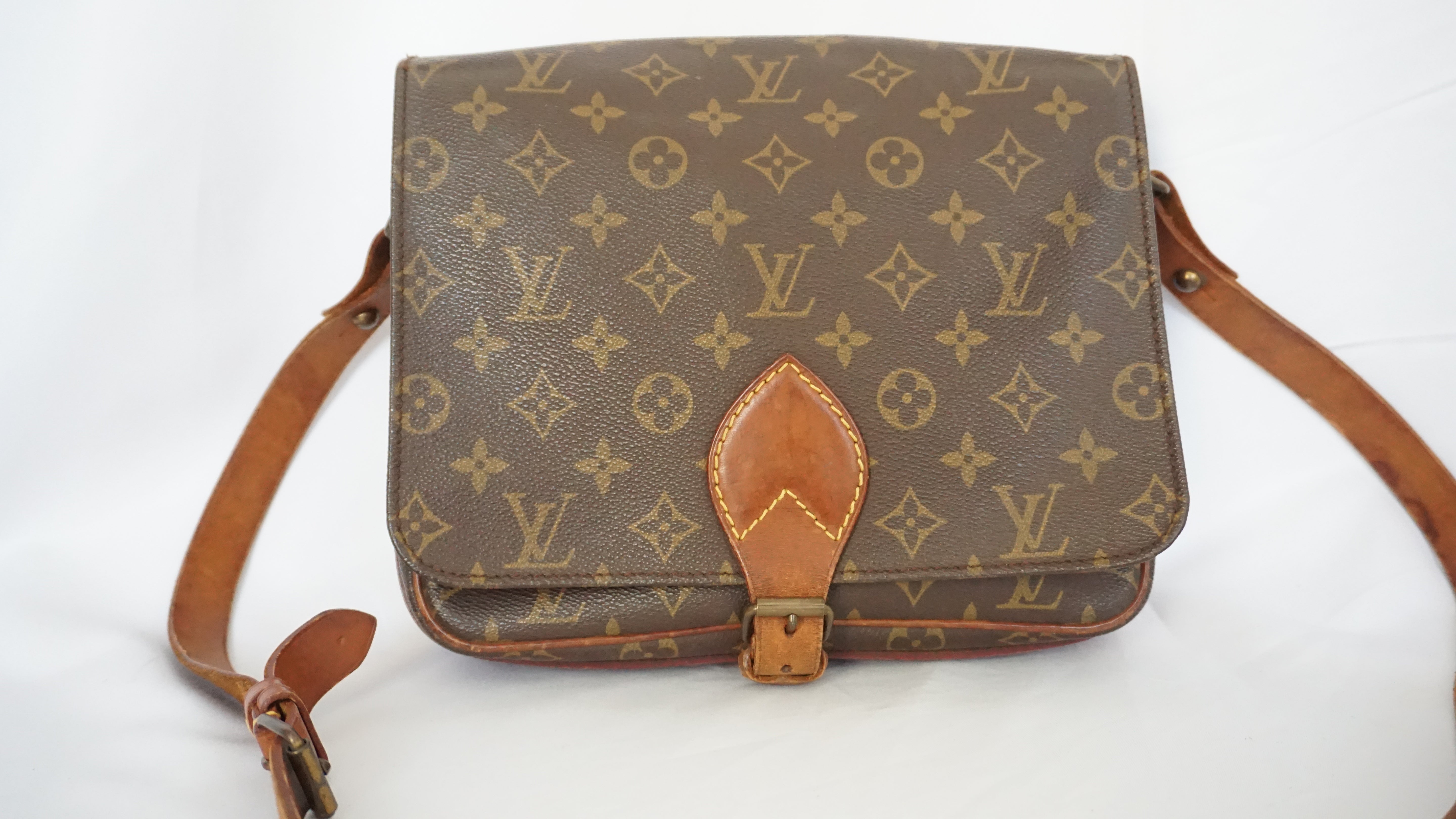 Louis Vuitton Cartouchiére