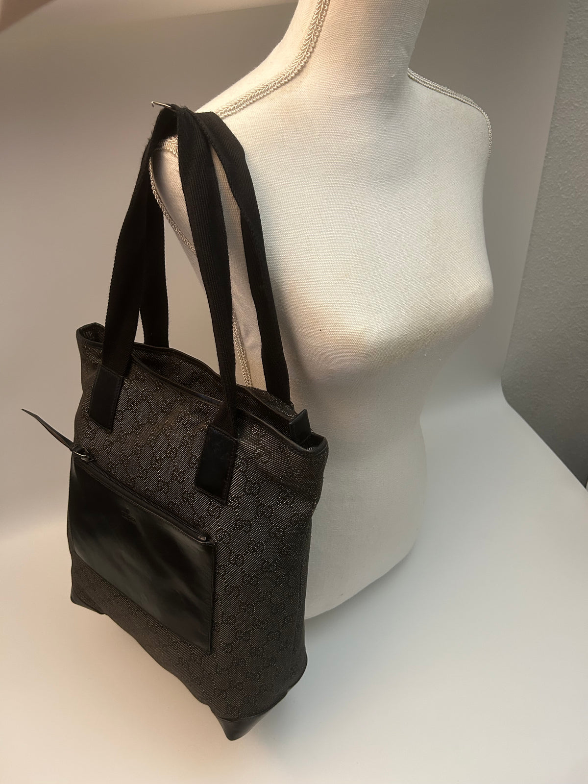 Gucci Grå Skuldertaske
