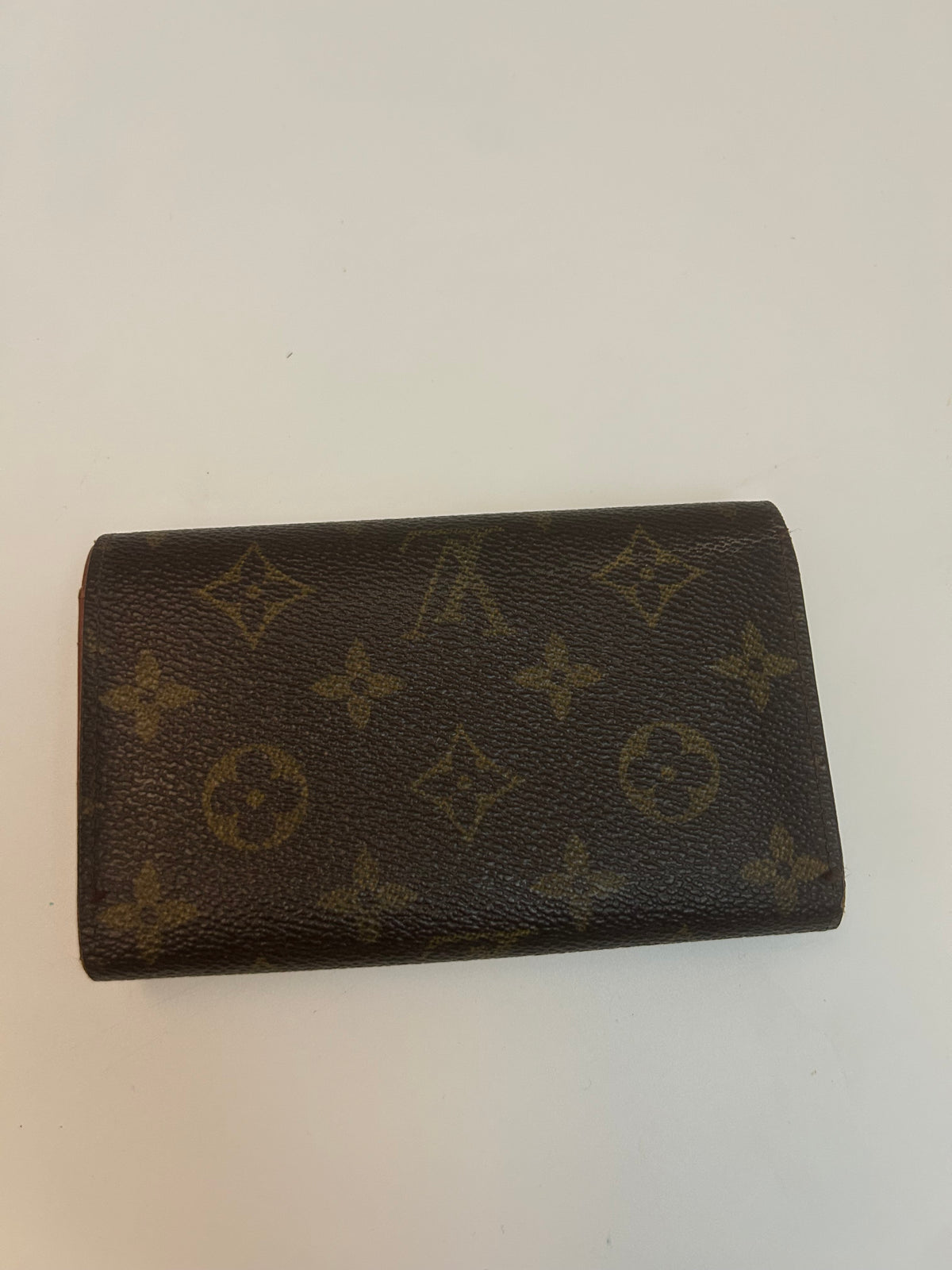 Louis Vuitton Pung