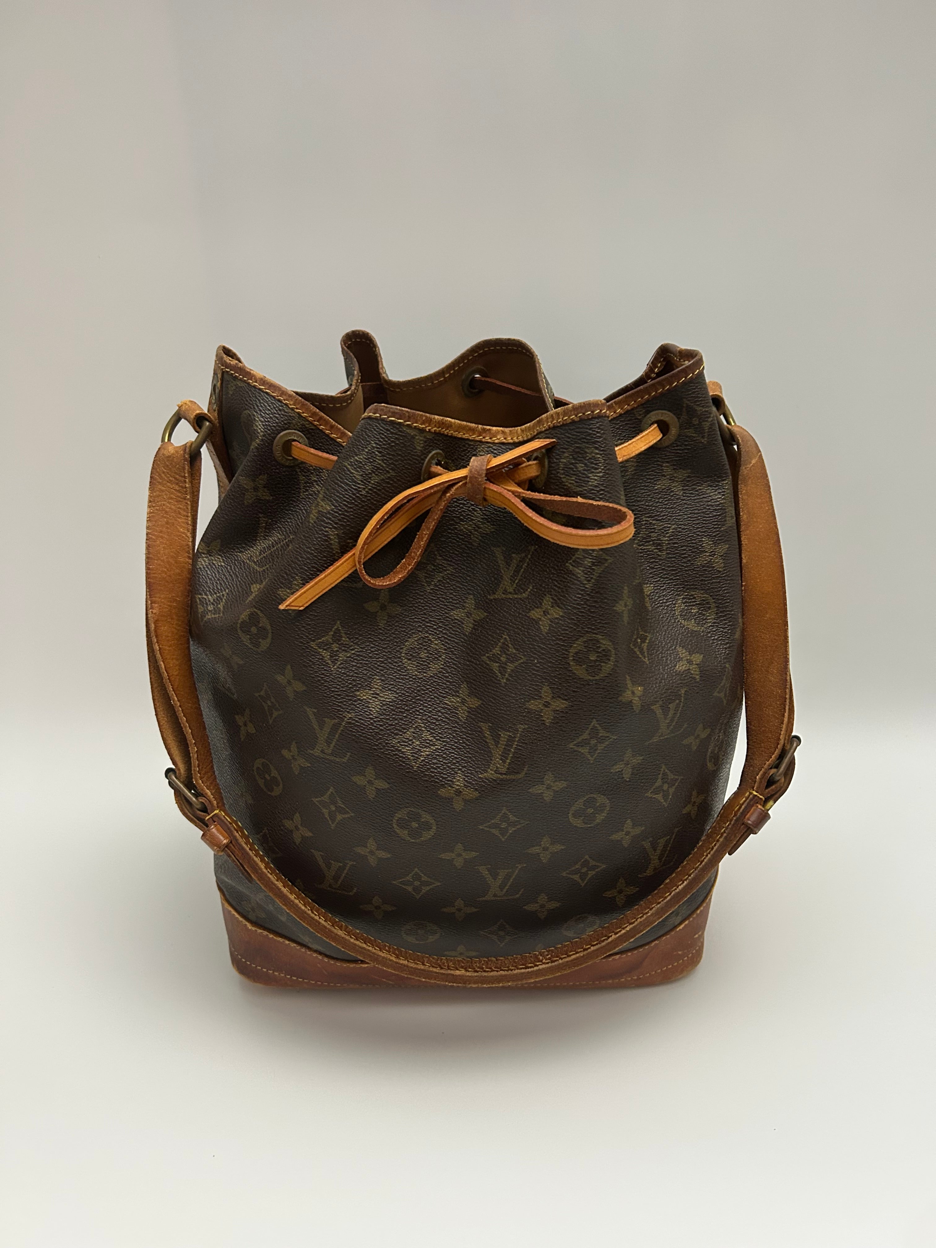 Louis Vuitton Noah