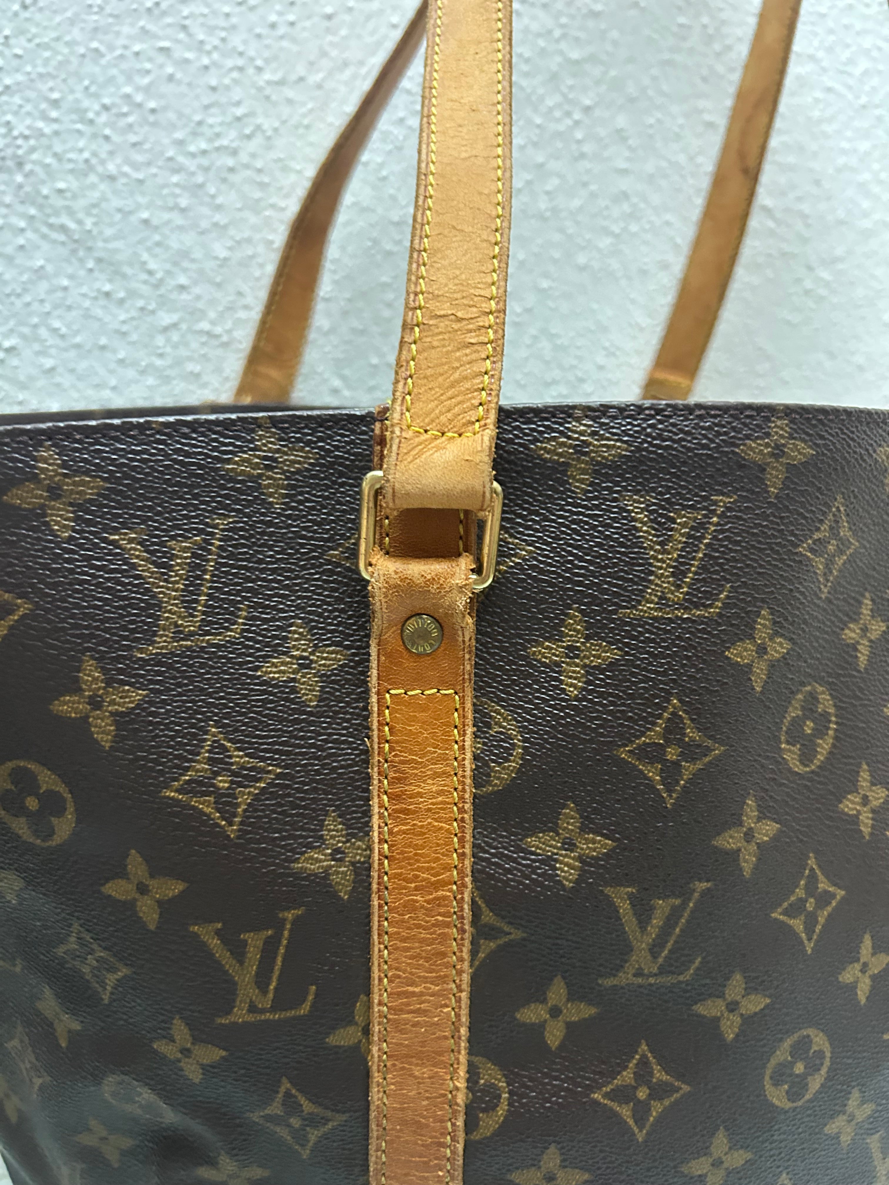 Louis Vuitton Shopper