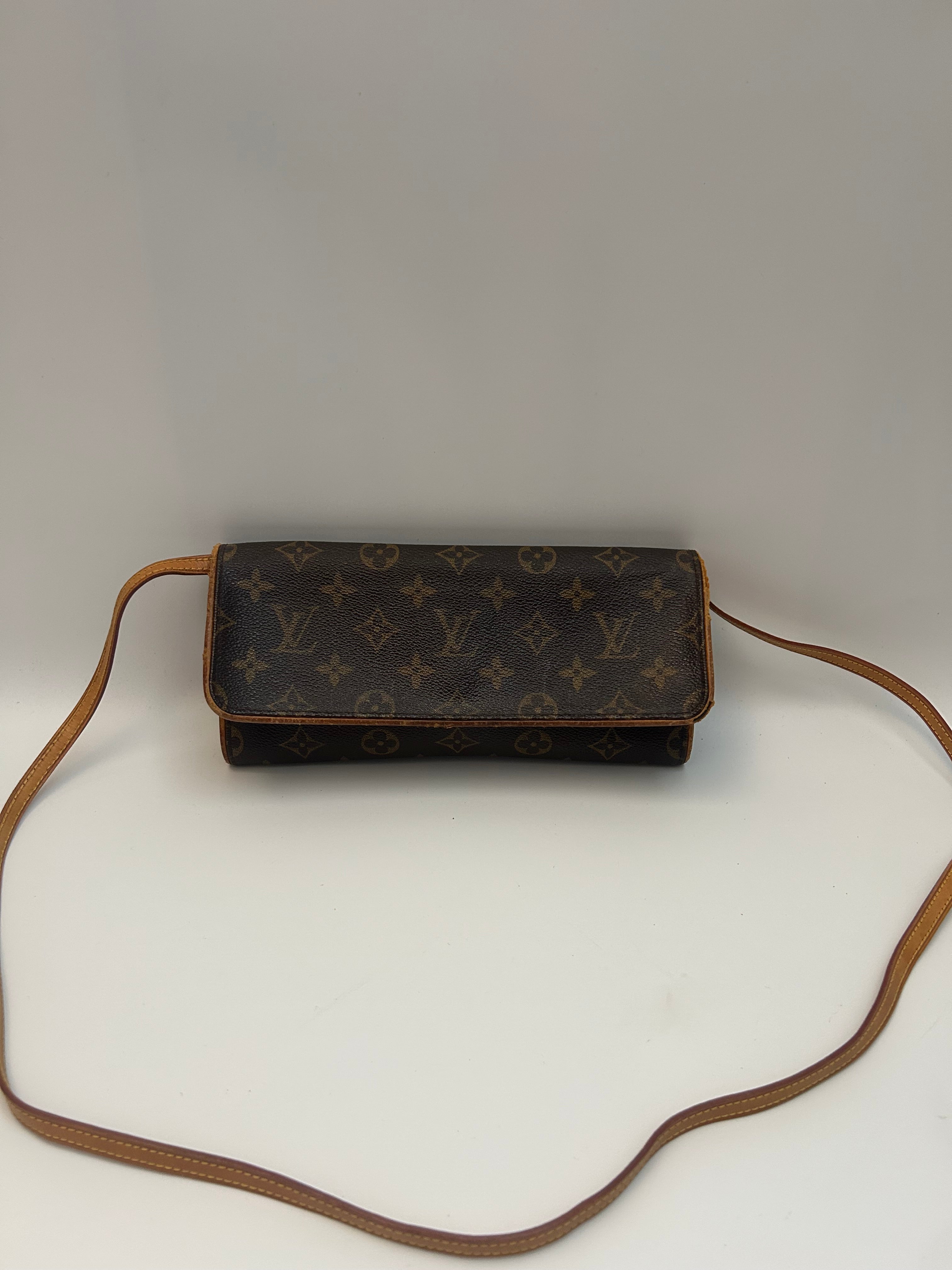 Louis Vuitton Brown Twin