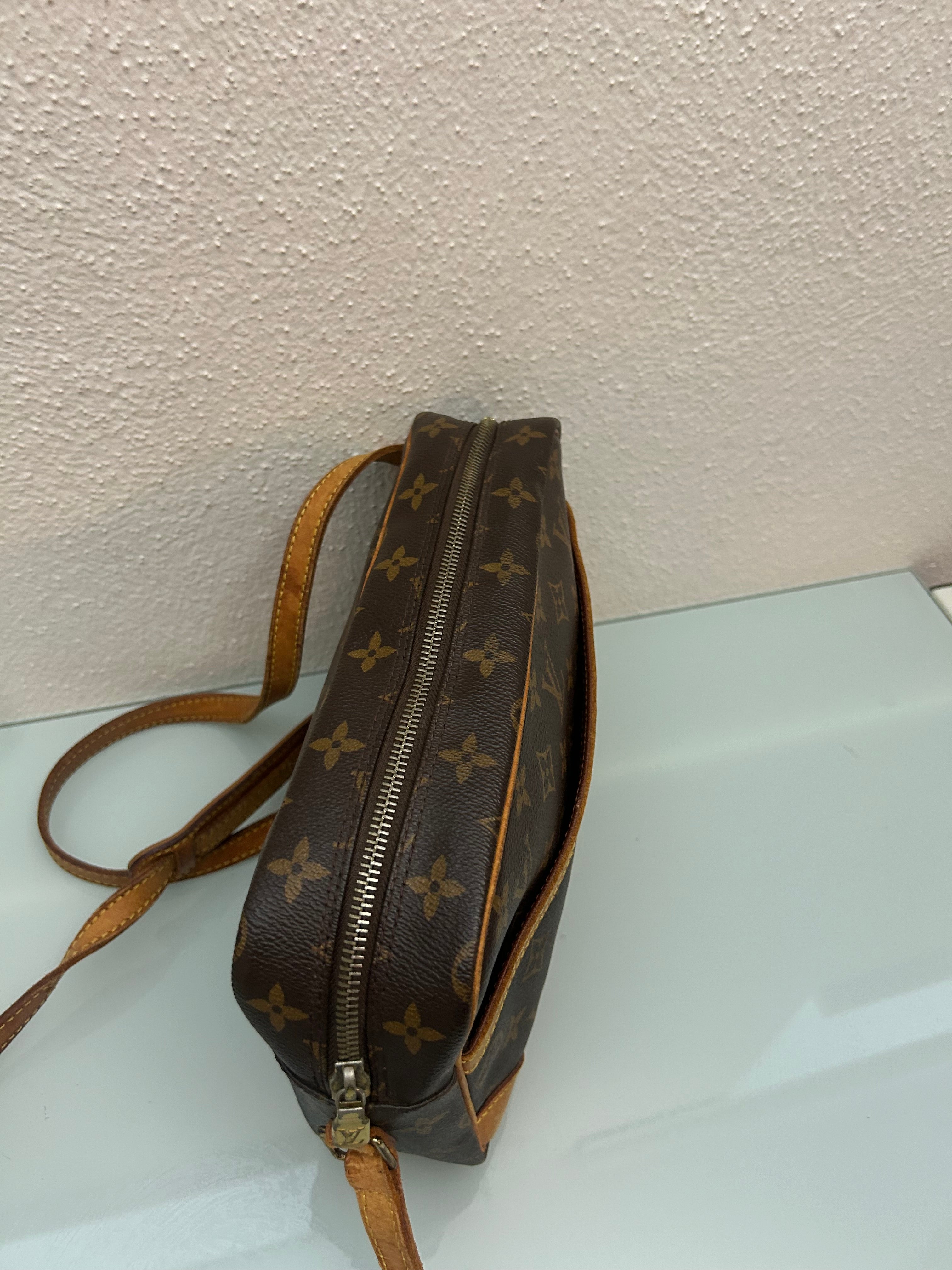 Louis Vuitton Trocadéro MM