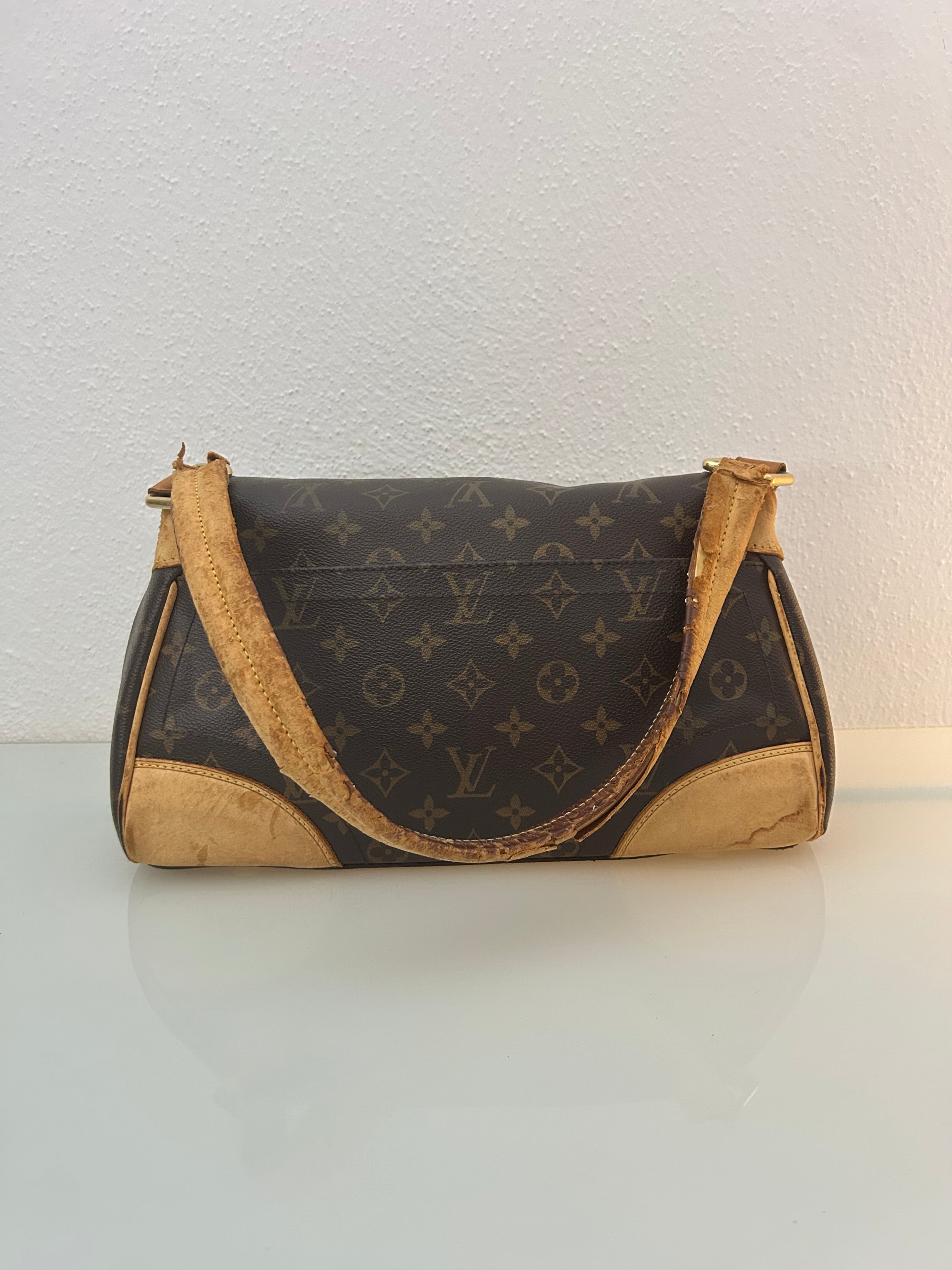 Louis Vuitton Beverly