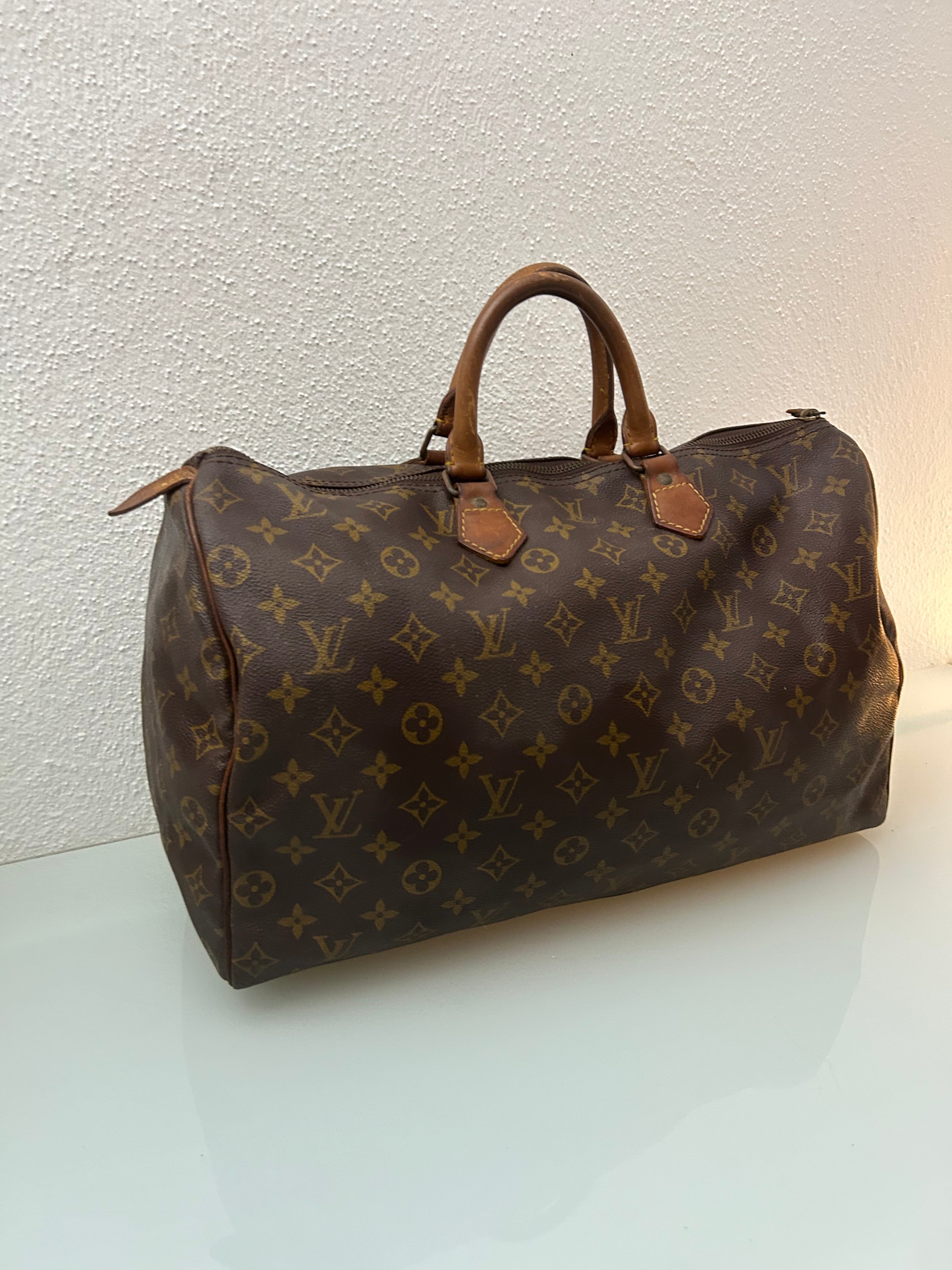 Louis Vuitton Speedy 40