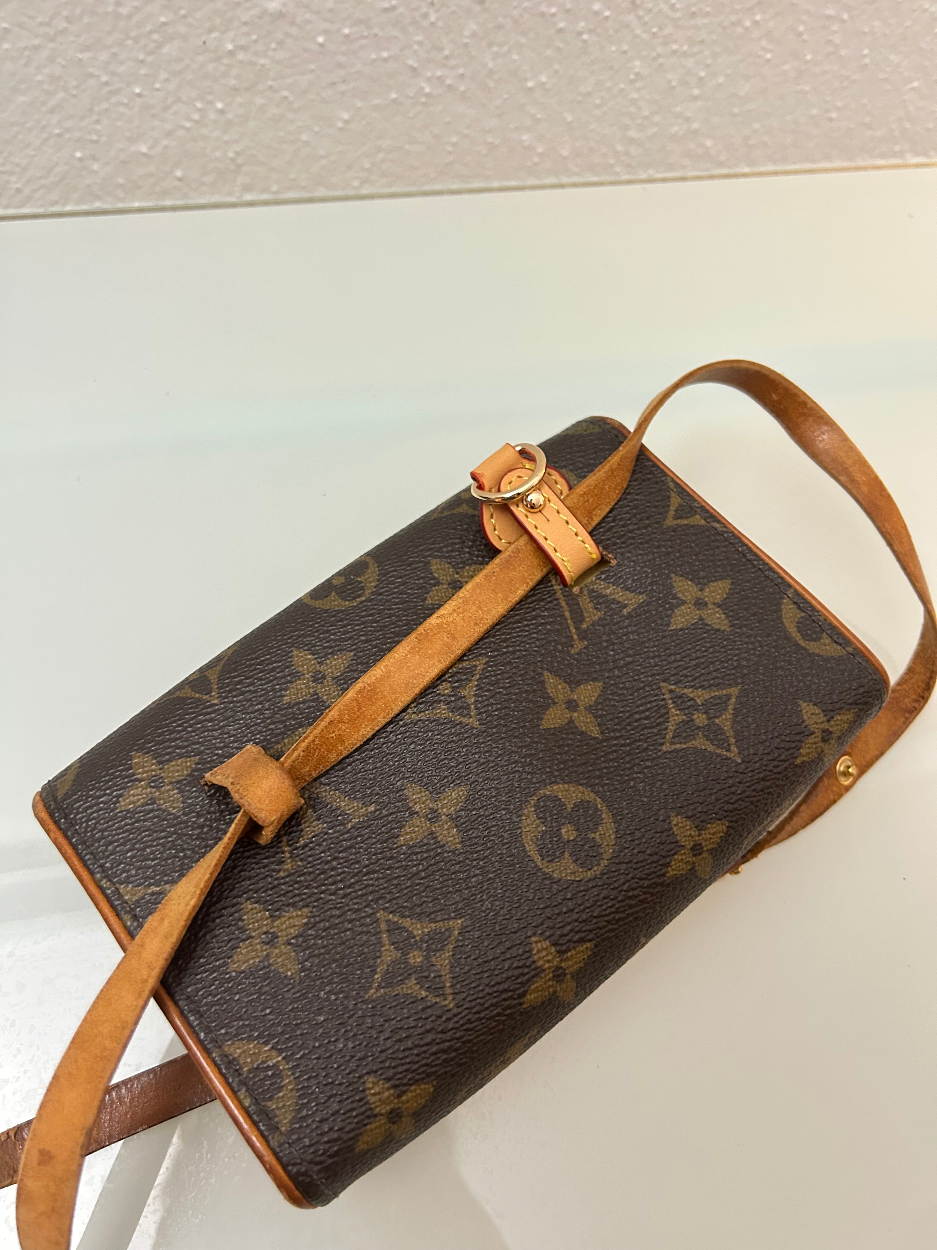 Louis Vuitton Florentine