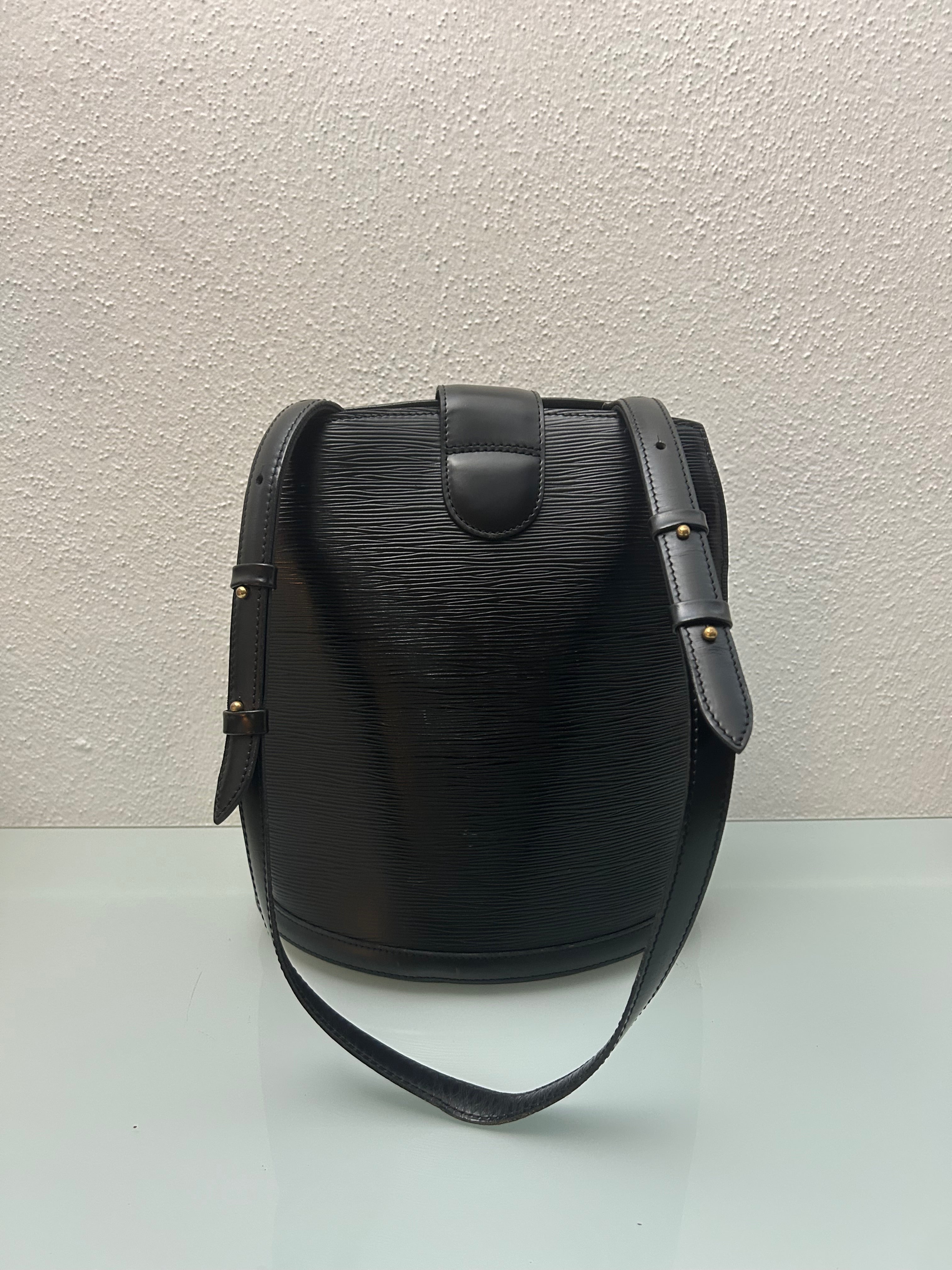 Louis Vuitton Epi Bucket