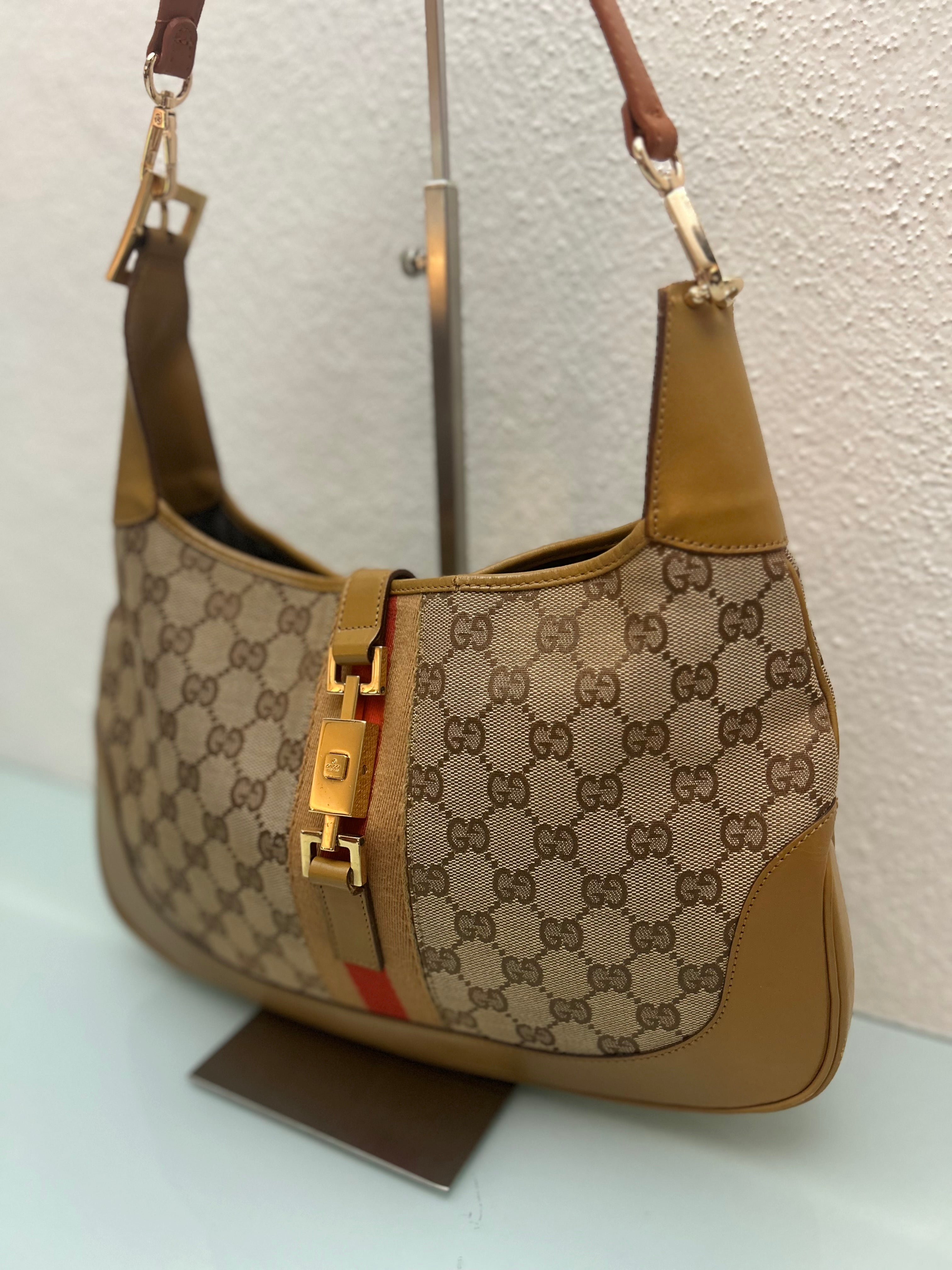 Gucci Jackie