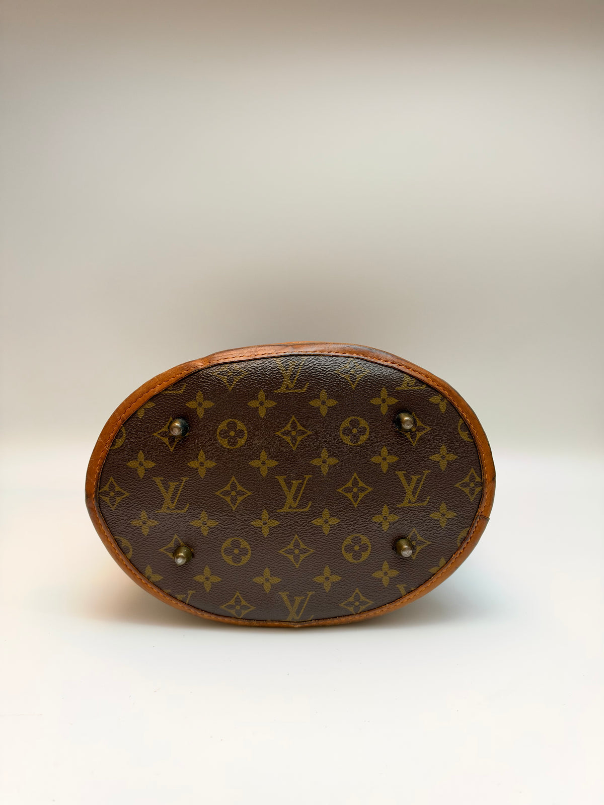 Louis Vuitton Bucket GM