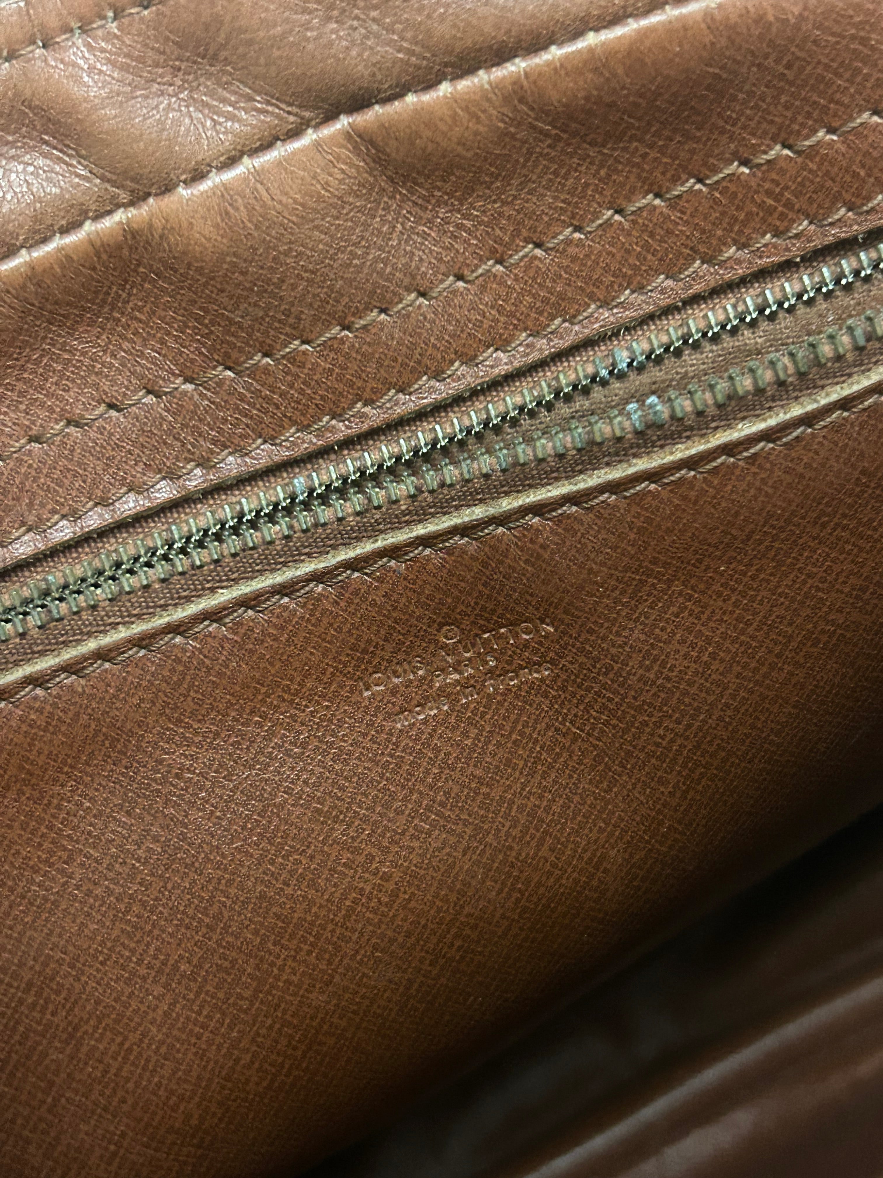 Louis Vuitton Jeune fille MM