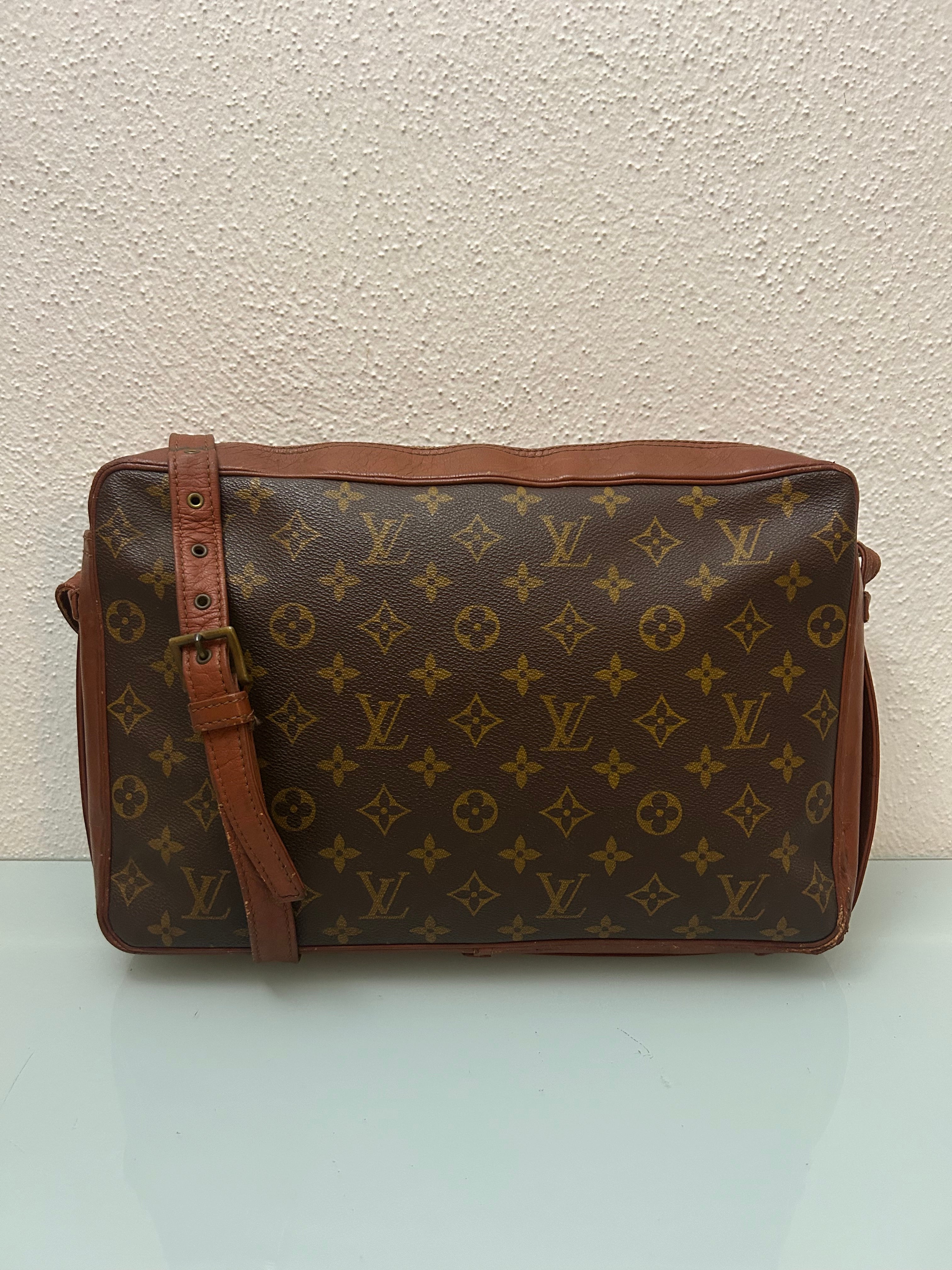 Louis Vuitton Crossbody