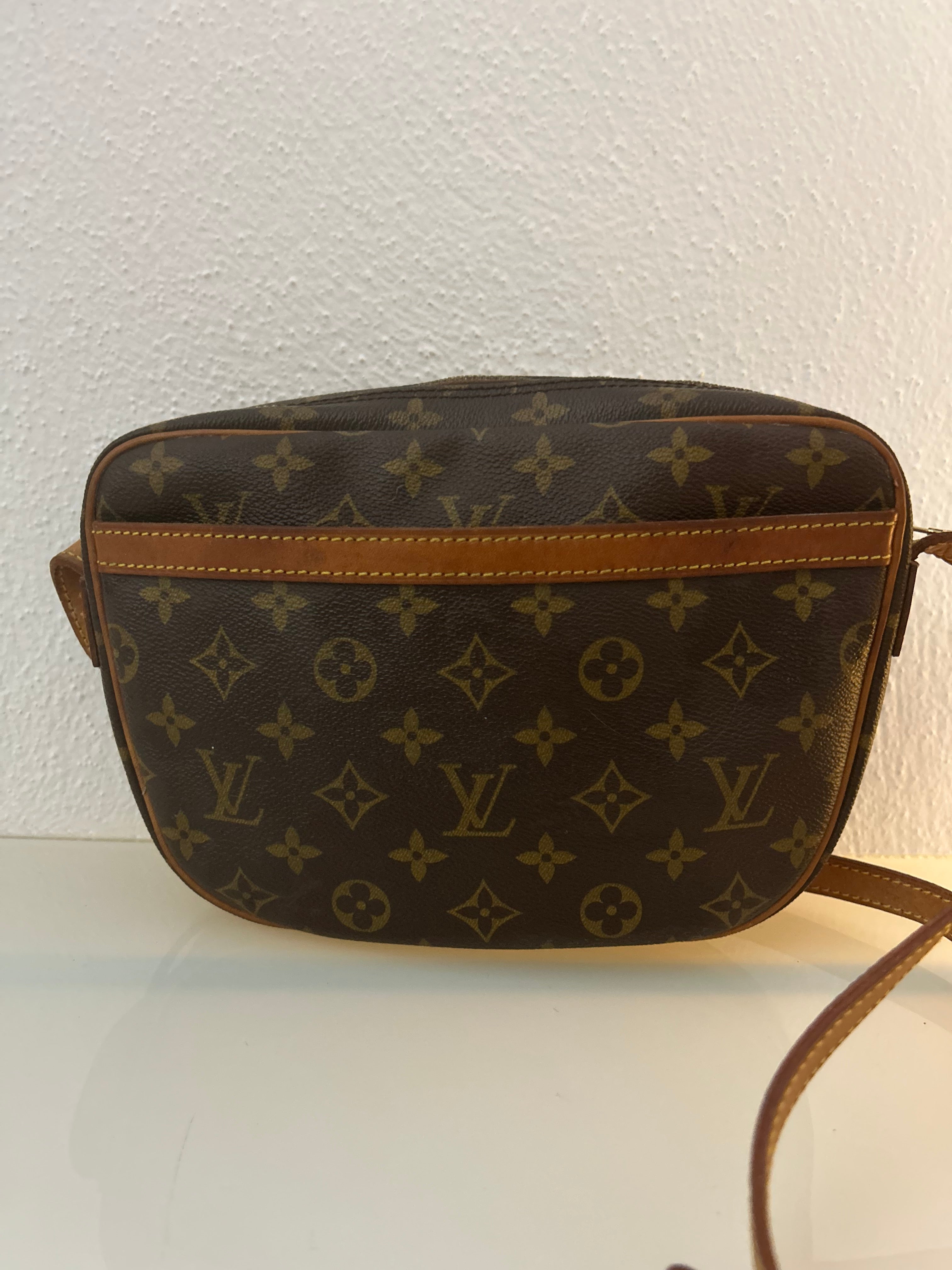 Louis Vuitton Jeunfile