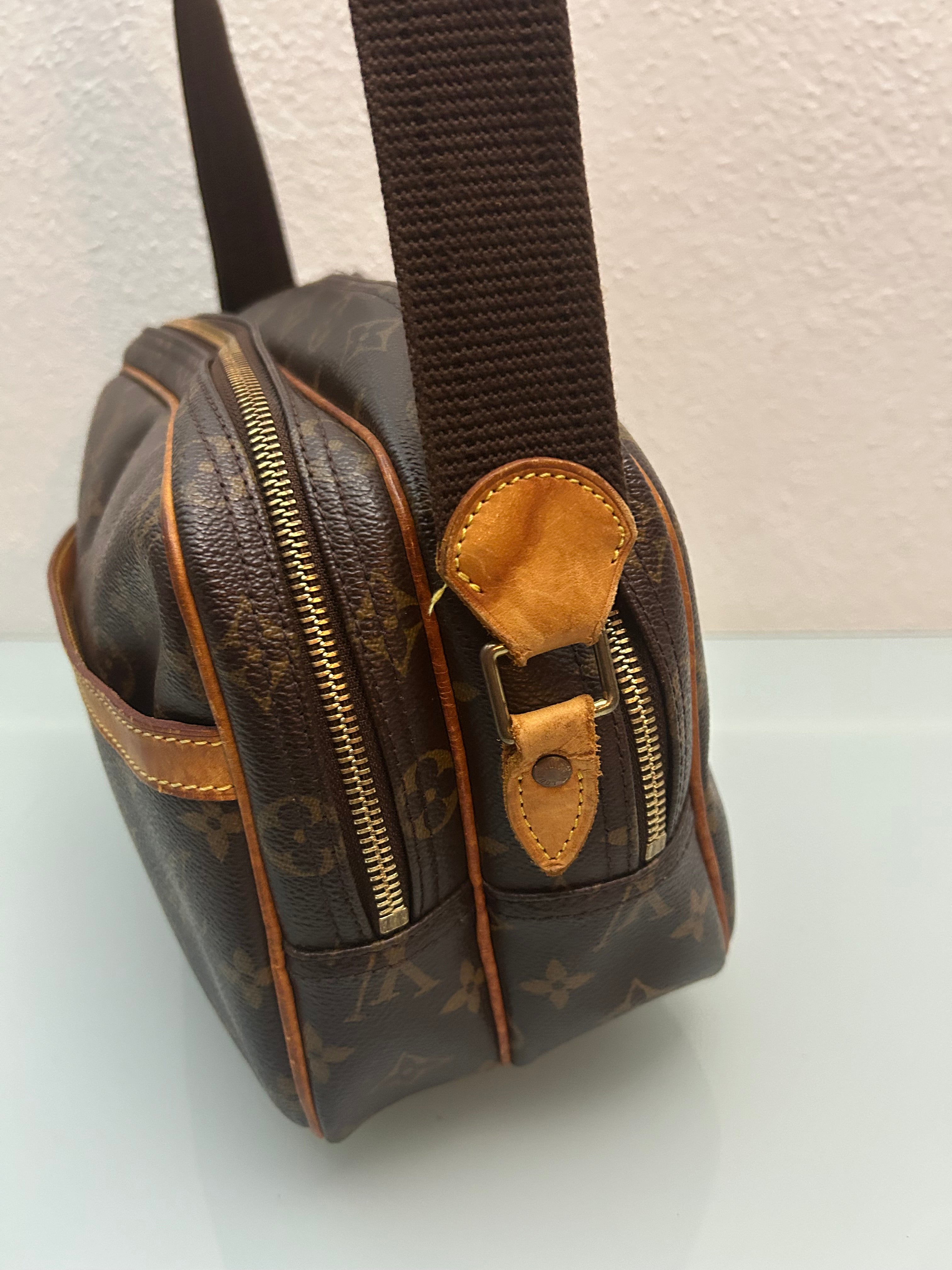 Louis Vuitton Reporter
