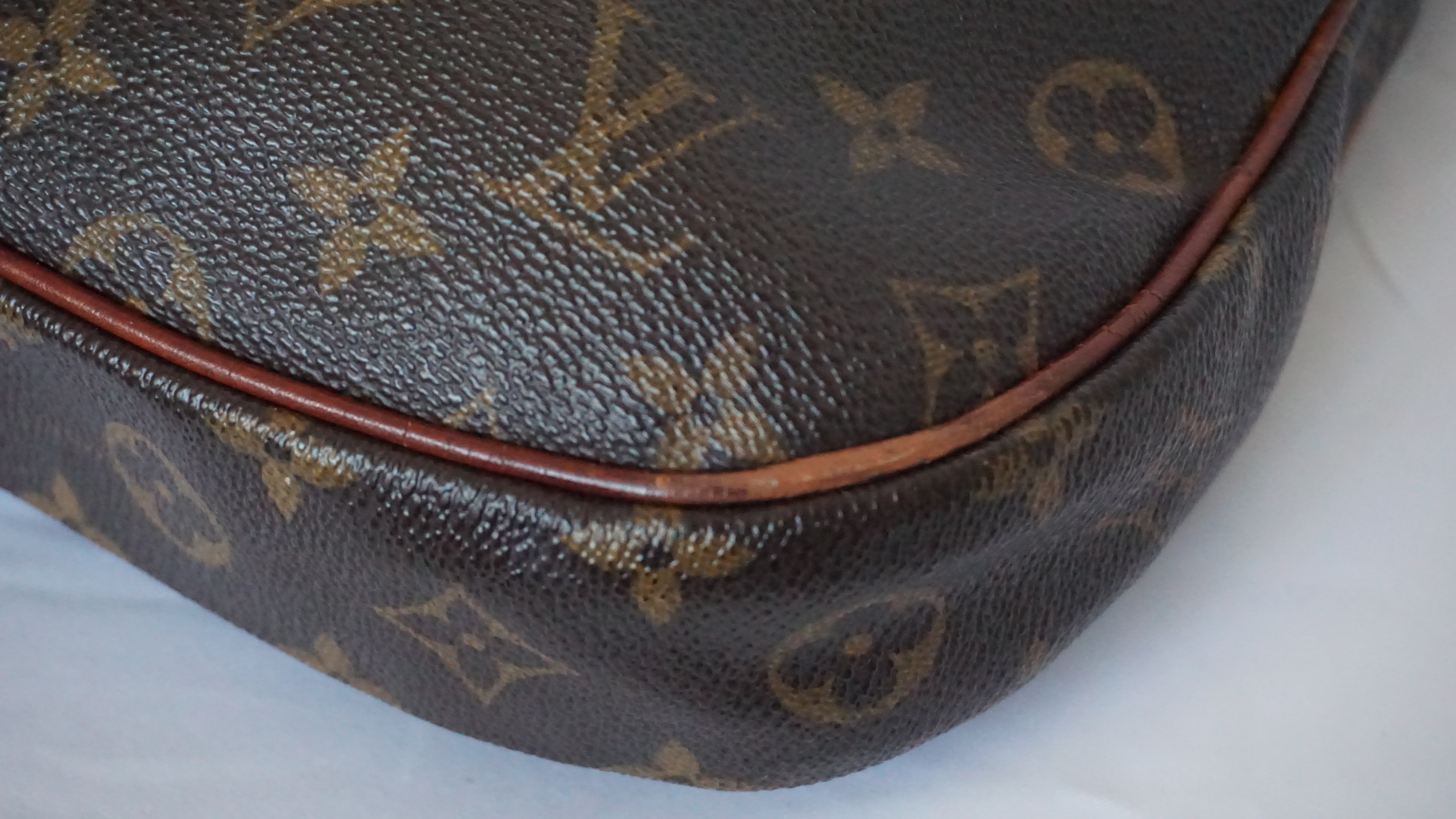 Louis Vuitton Crossbody