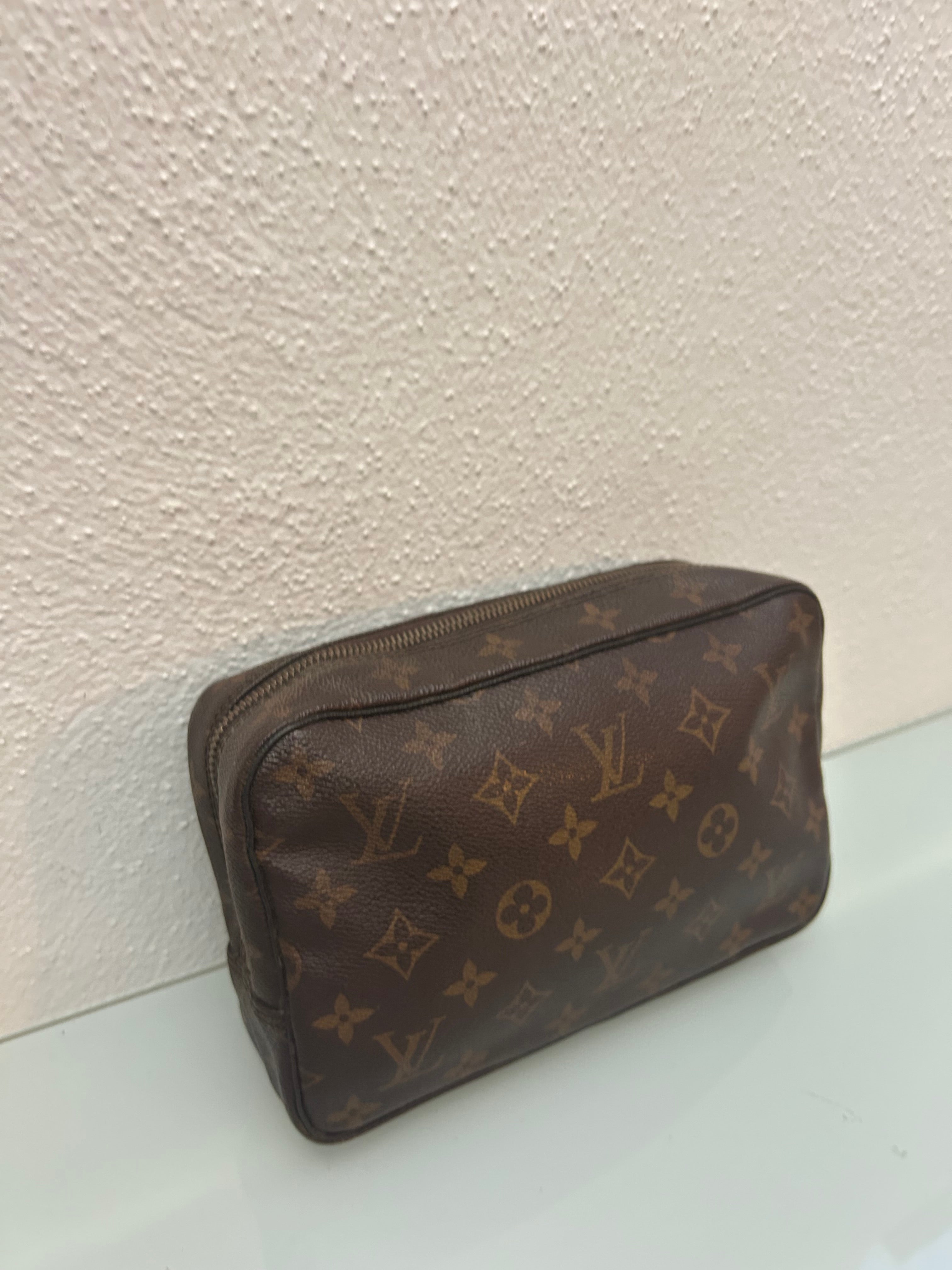 Louis Vuitton Clutch
