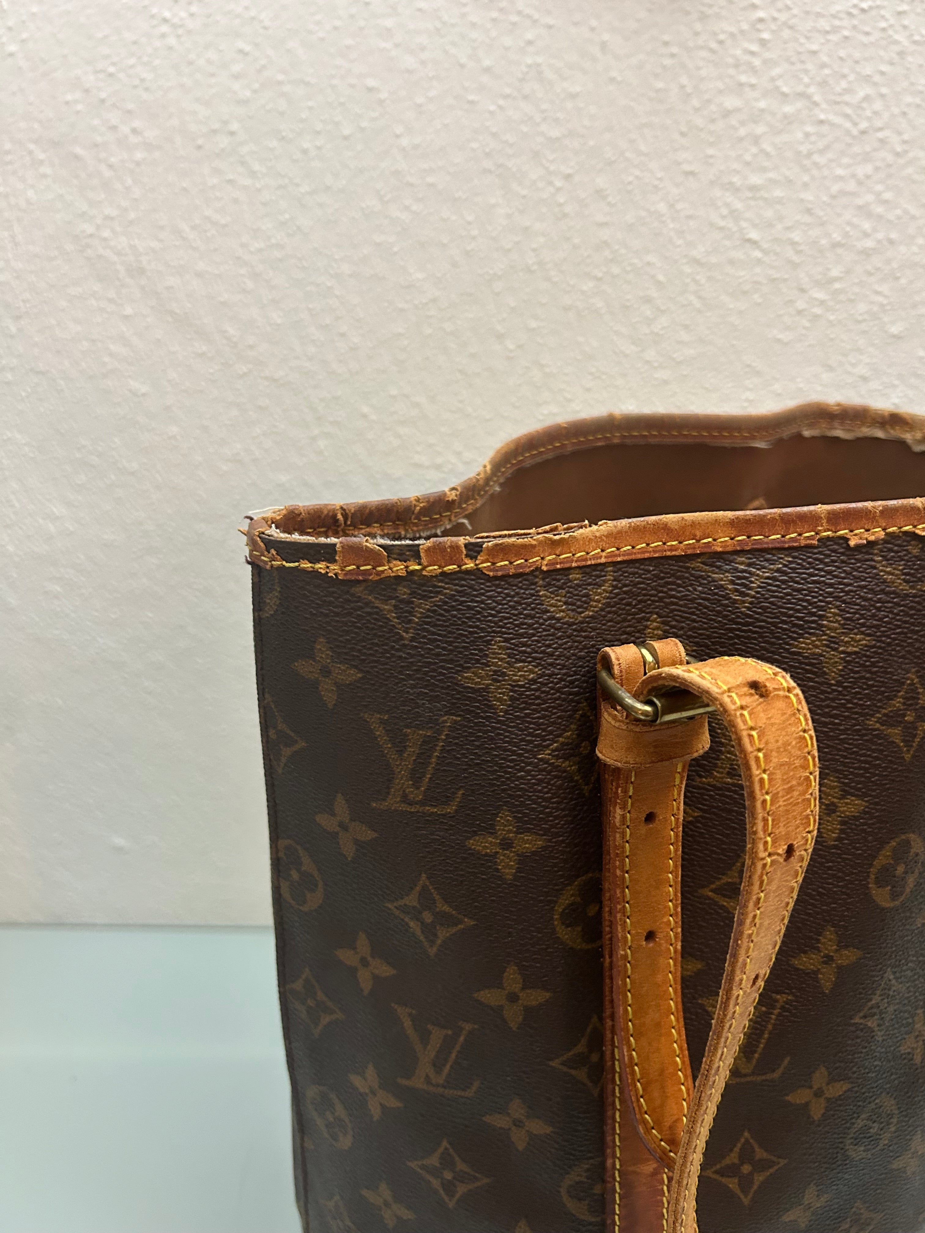 Louis Vuitton Bucket