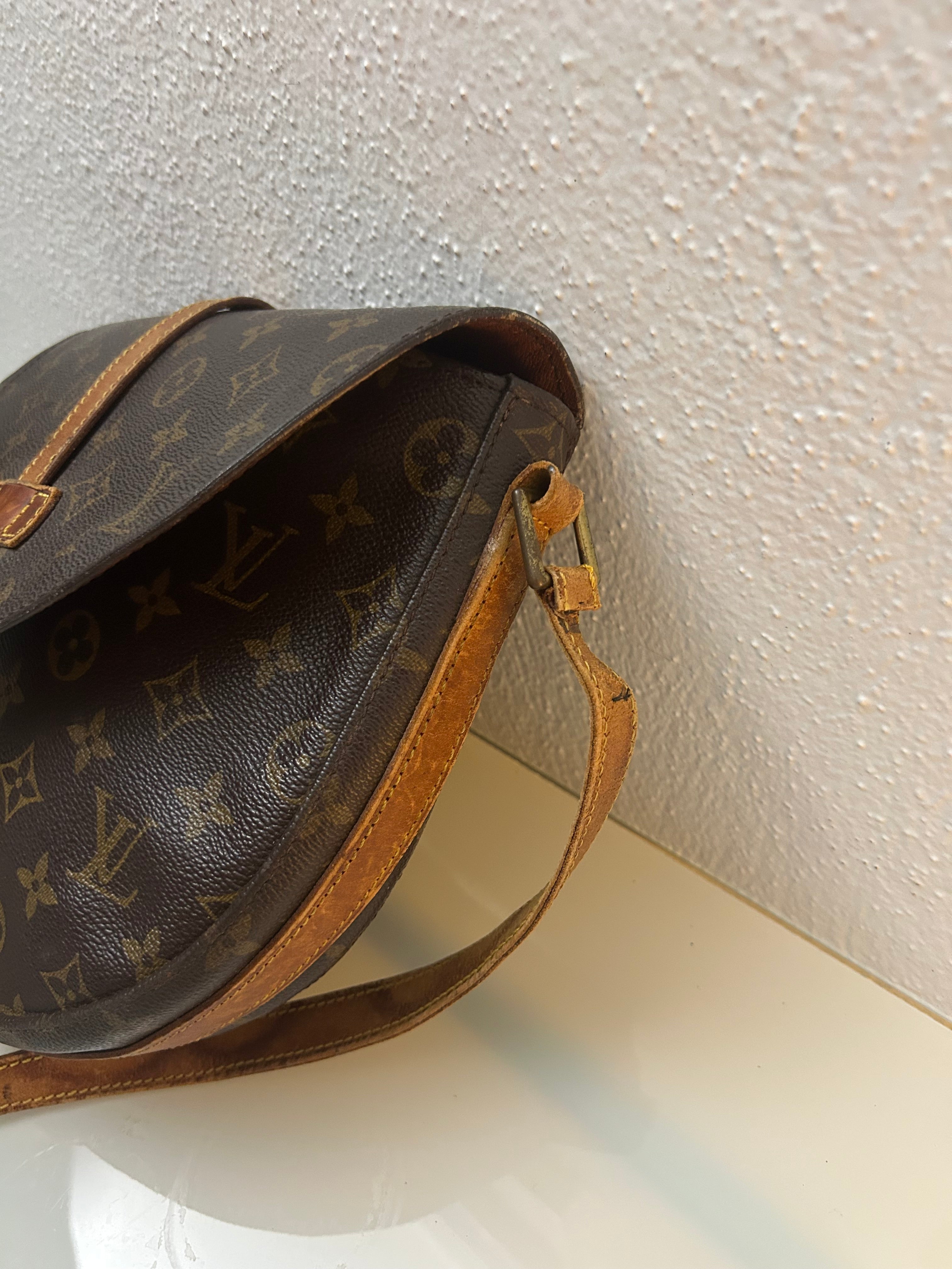 Louis Vuitton Chantilly