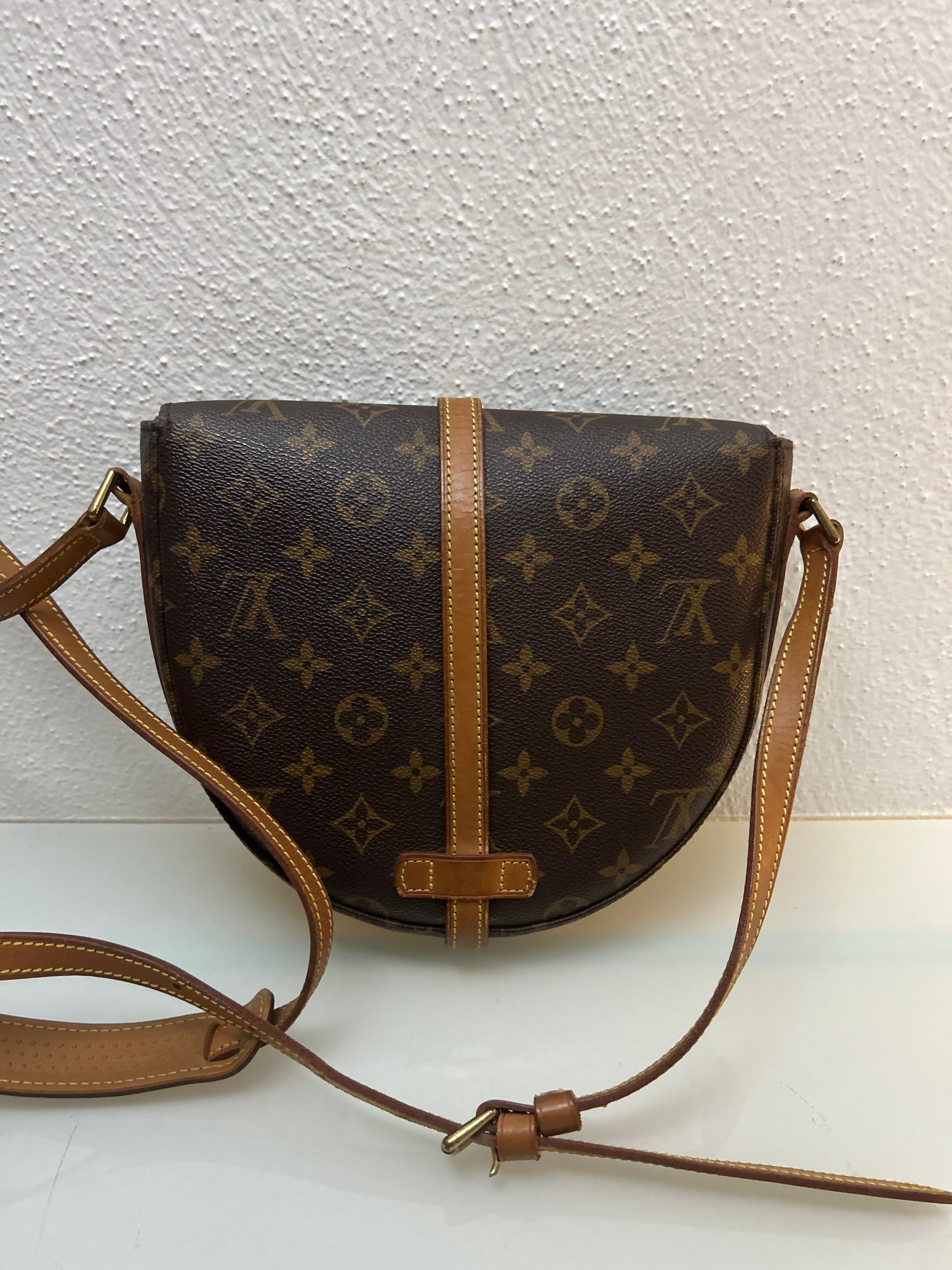 Louis Vuitton Chantilly