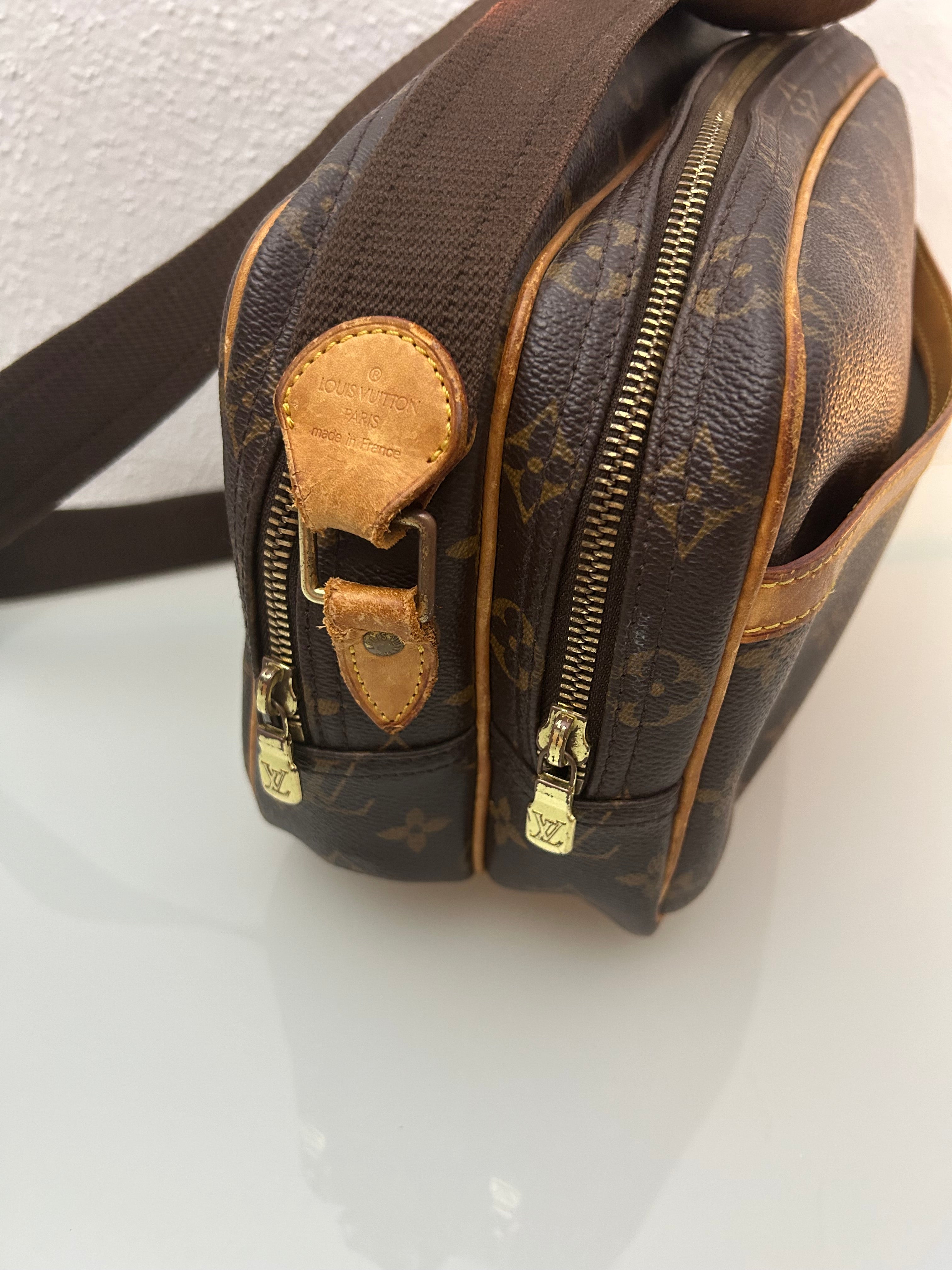 Louis Vuitton Reporter