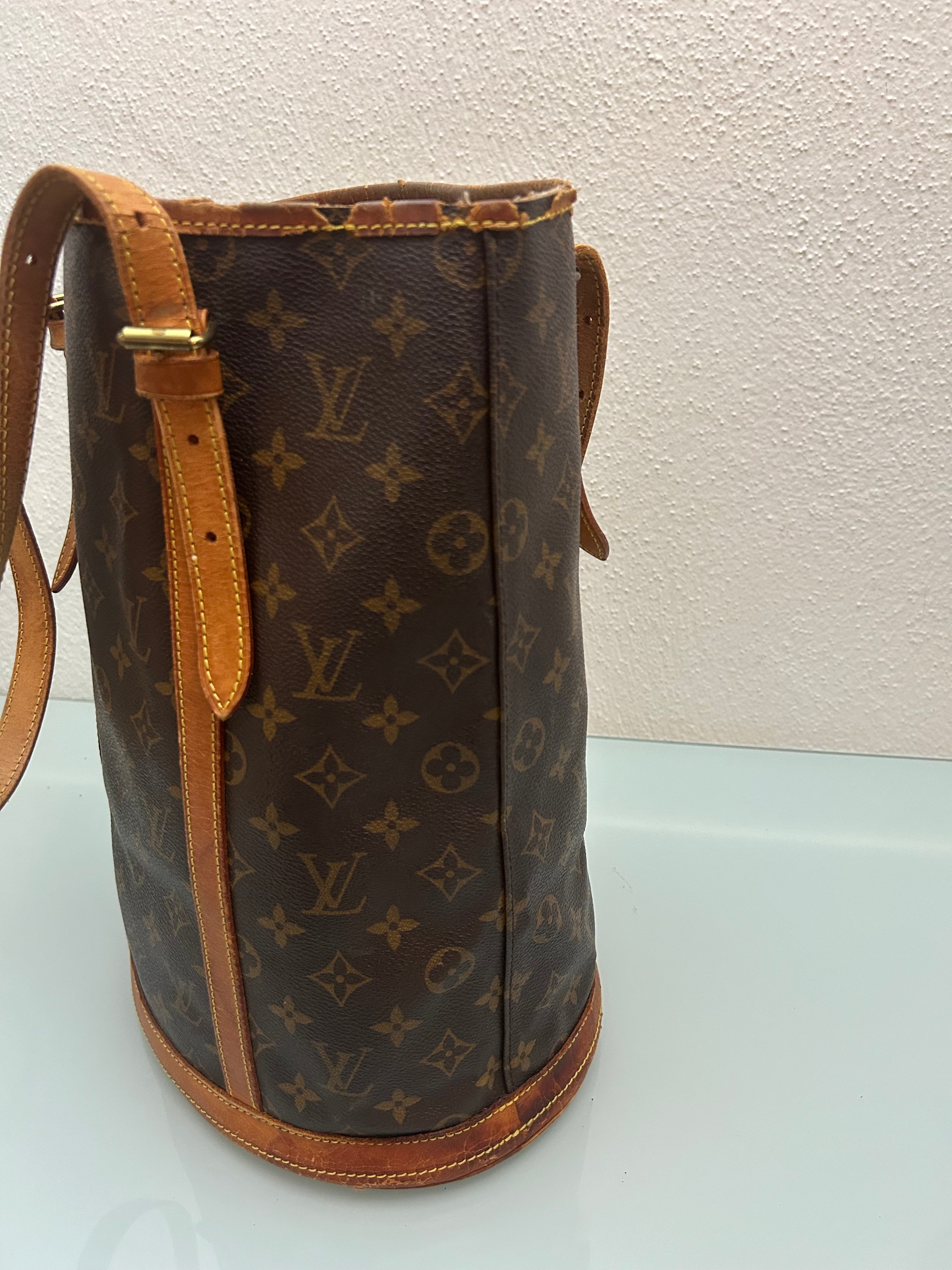 Louis Vuitton Bucket