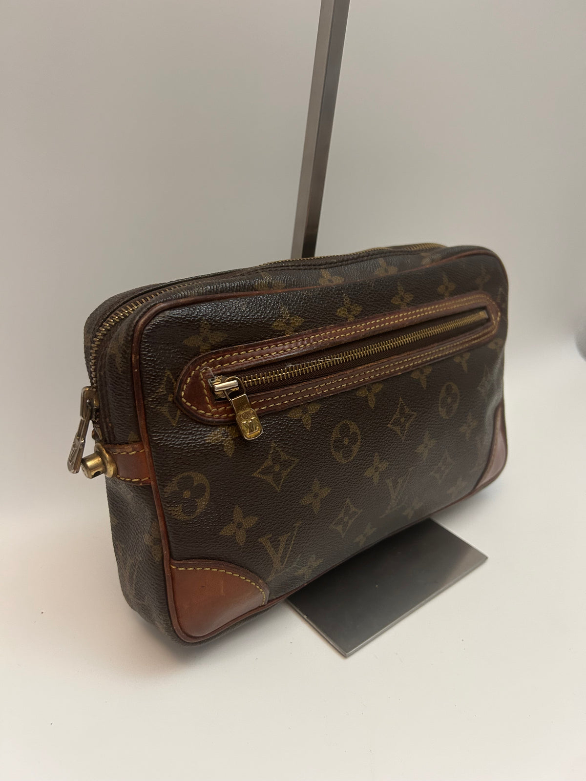 Louis Vuitton Clutch