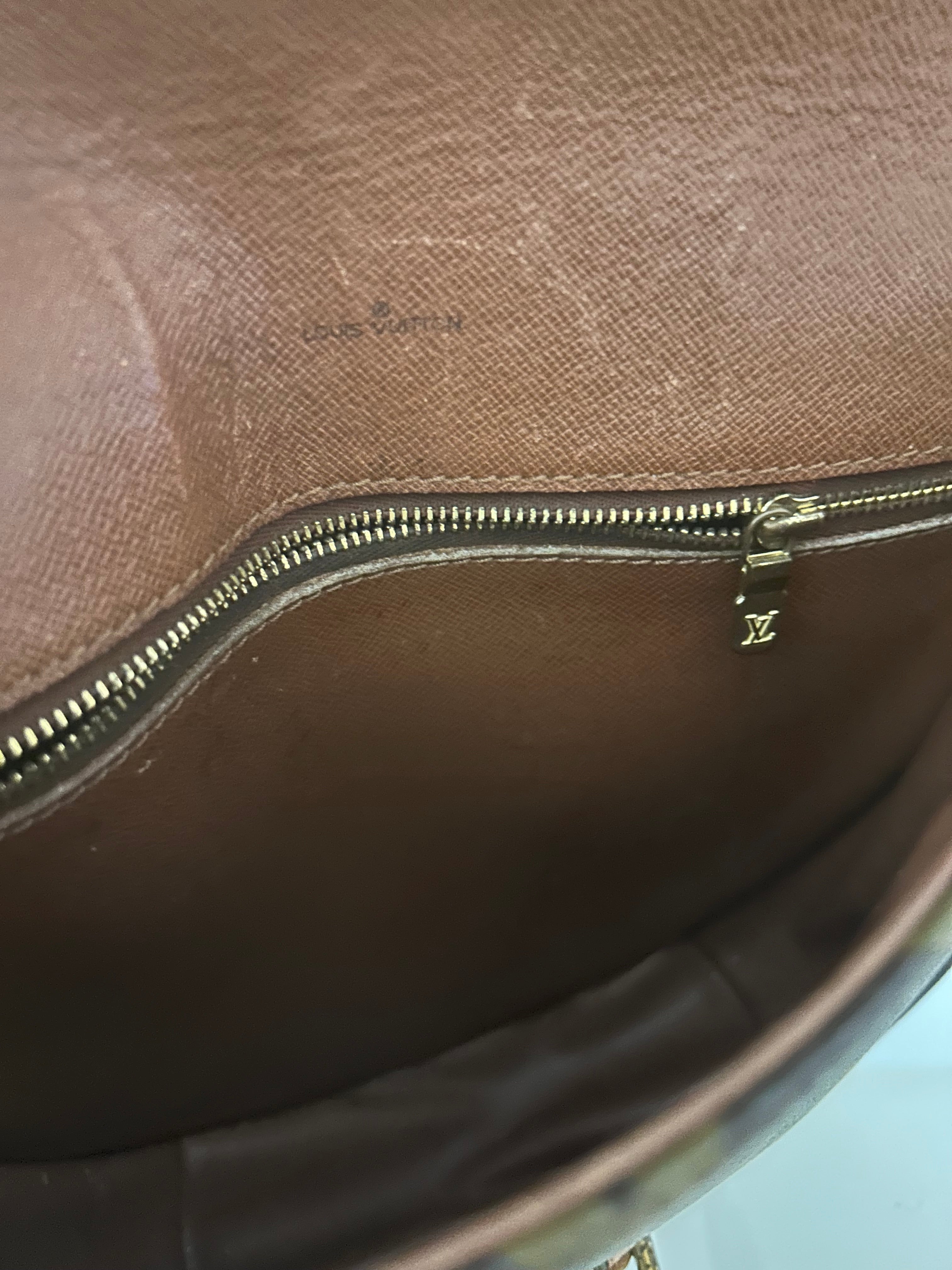 Louis Vuitton Chantilly