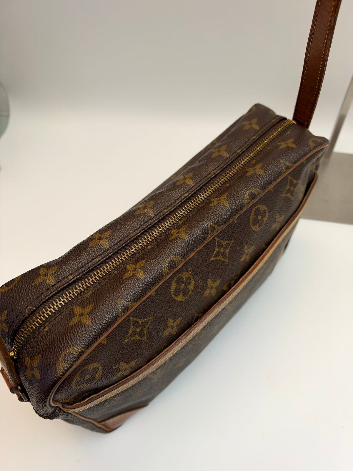 Louis Vuitton Trocadéro 30