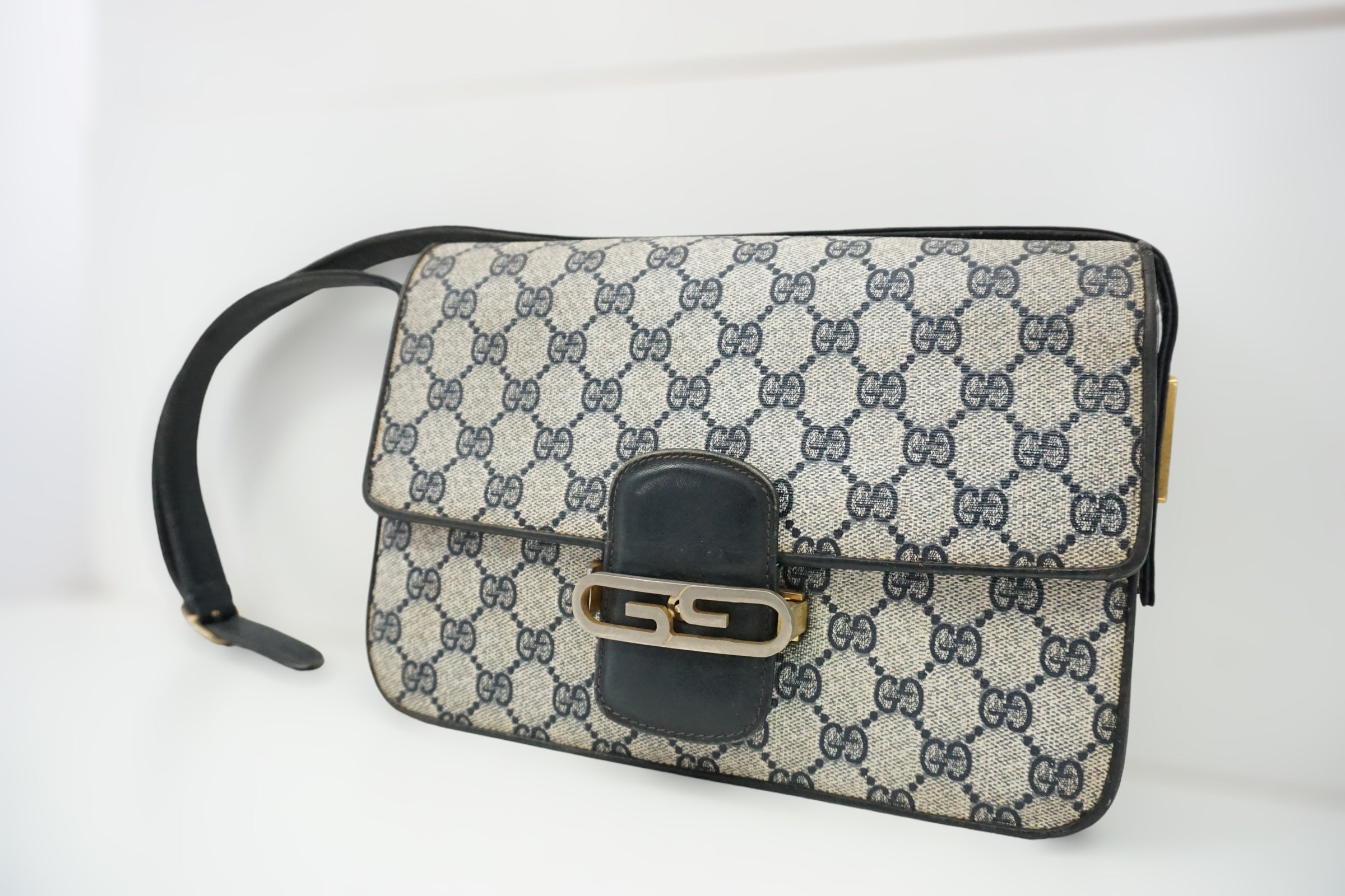 Gucci Crossbody