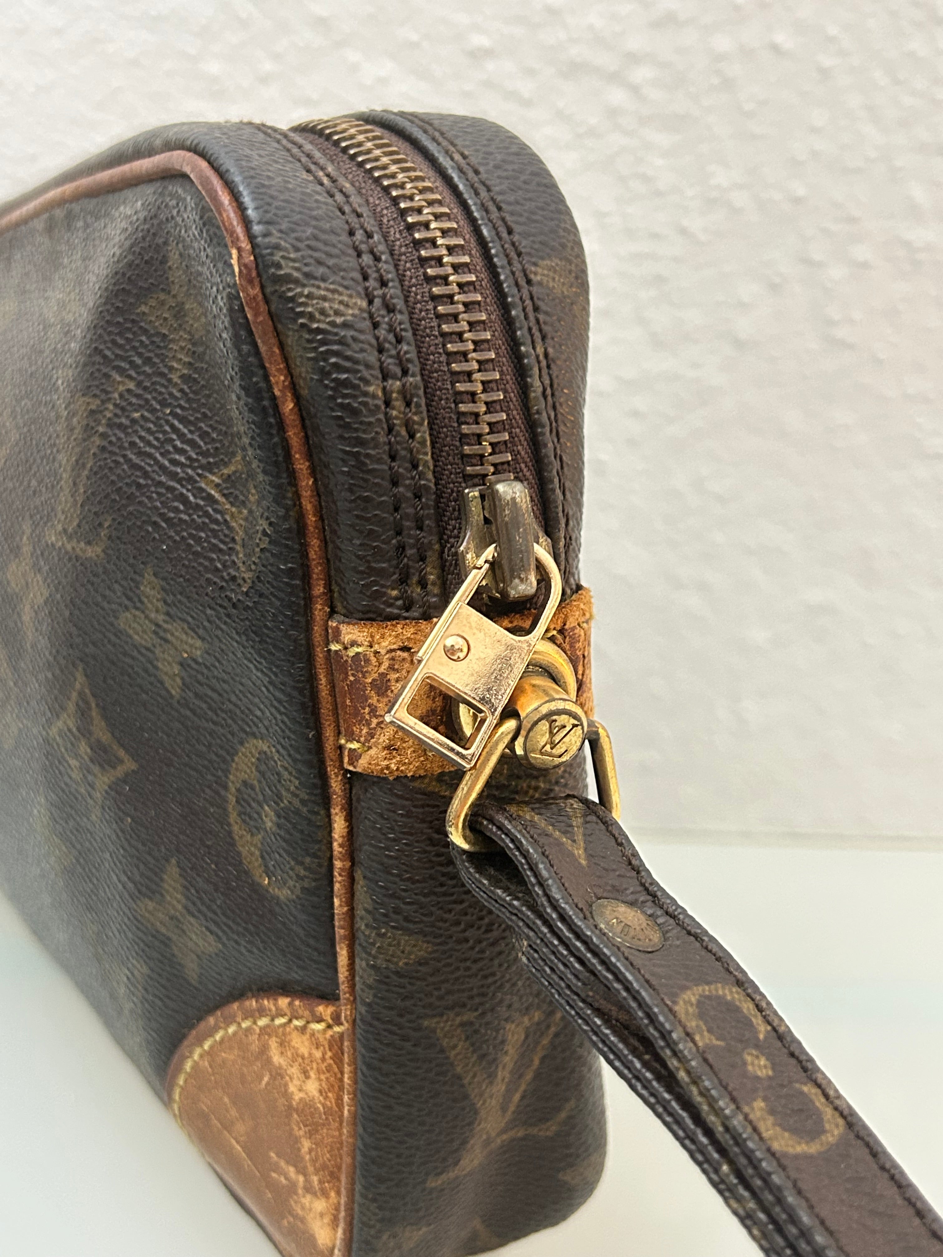 Louis Vuitton Clutch