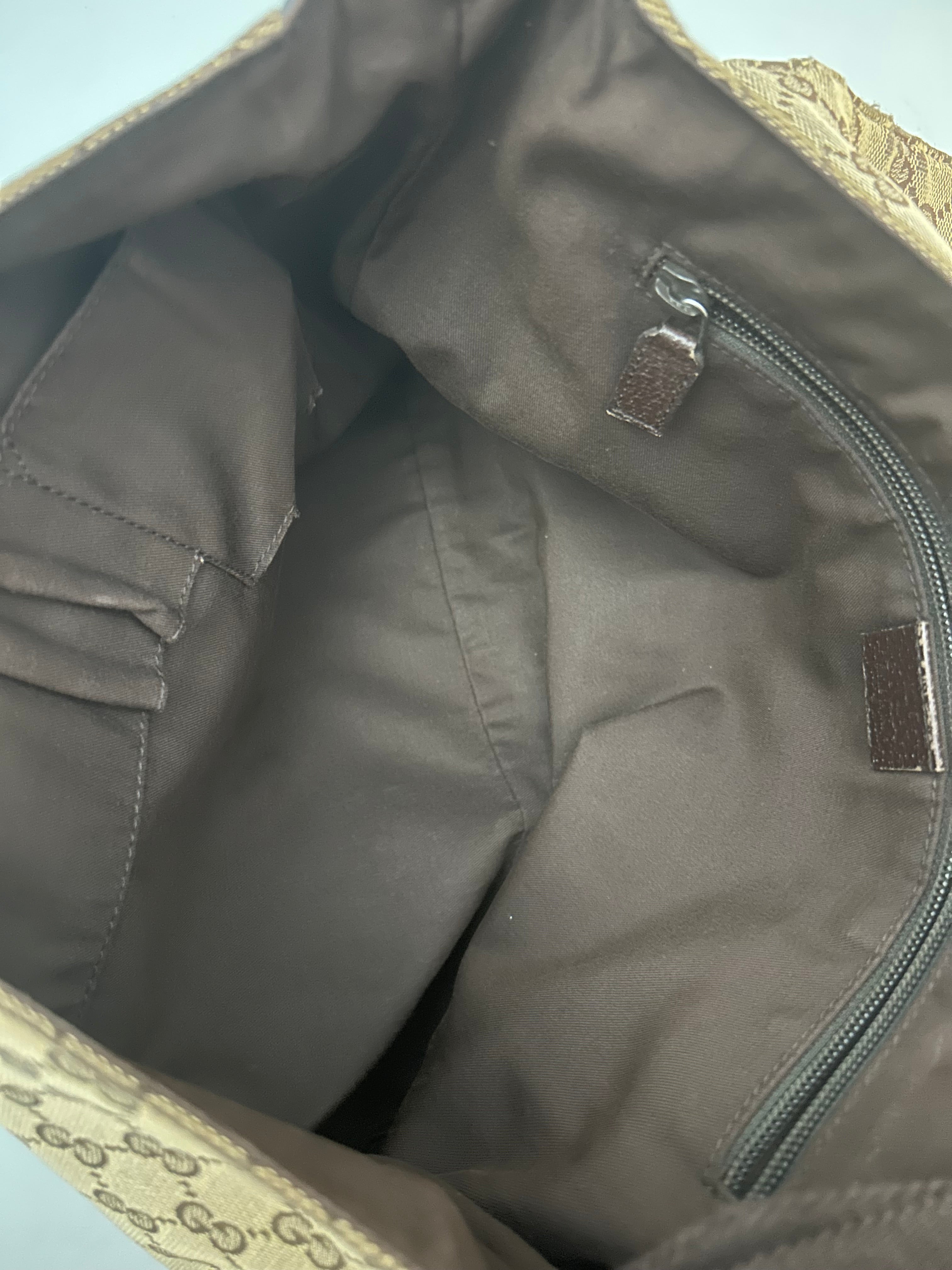 Gucci Messenger