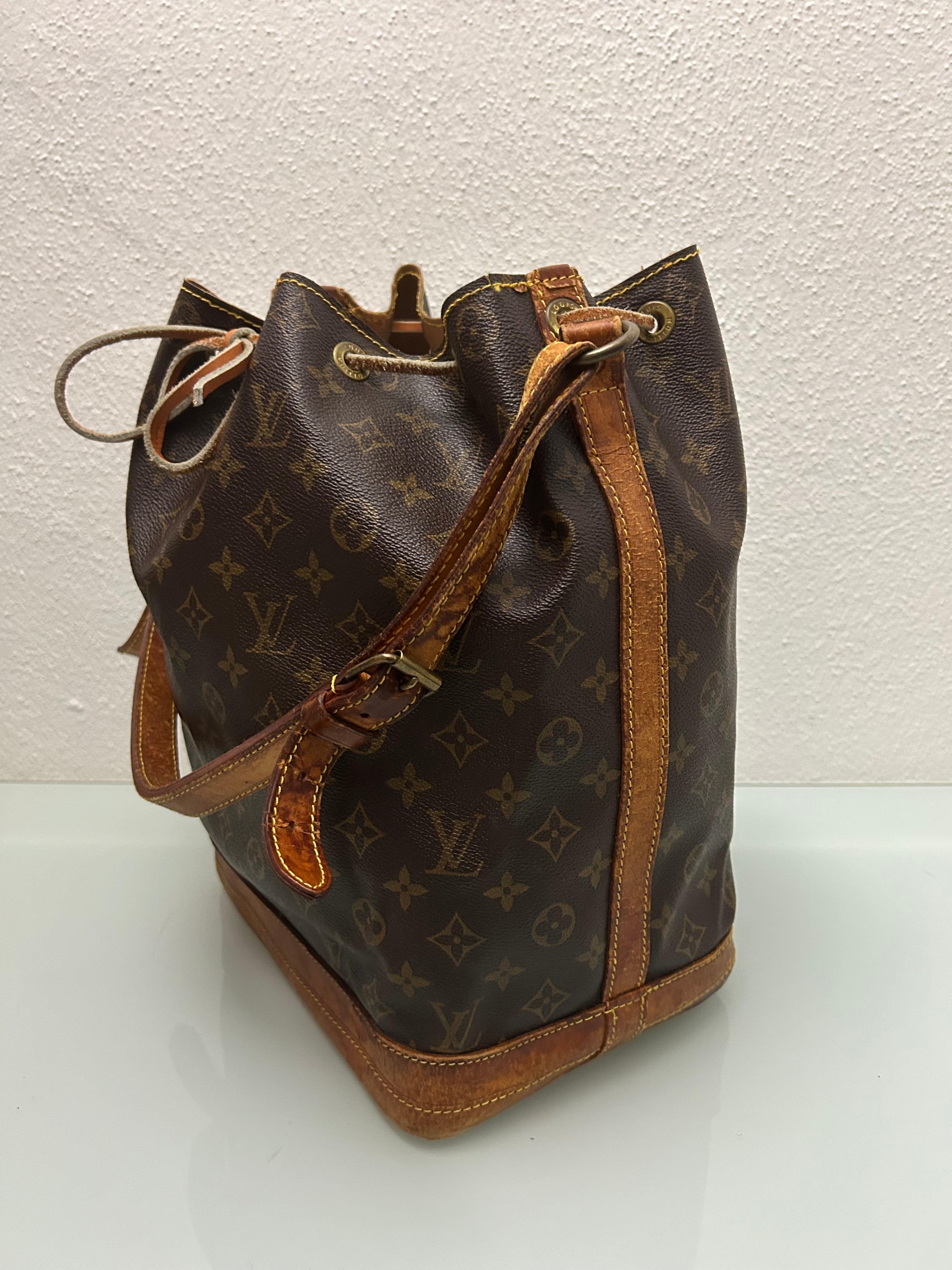 Louis Vuitton Noah