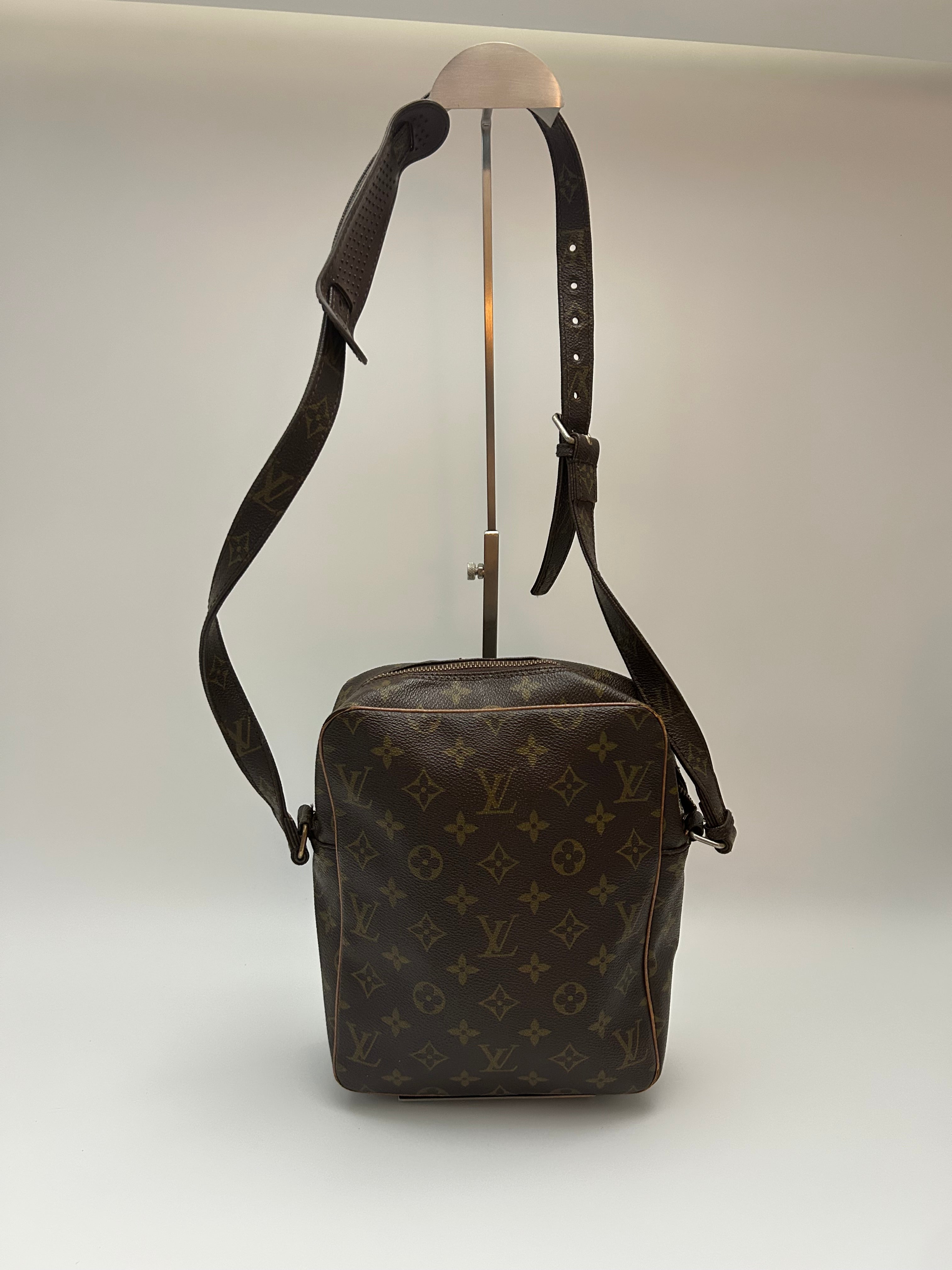 Louis Vuitton Marcau PM