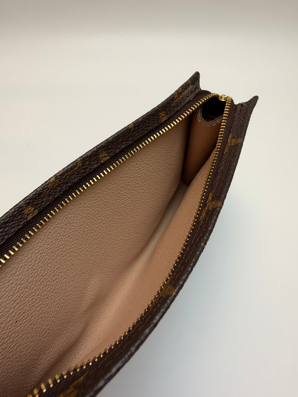 Louis Vuitton Pochette