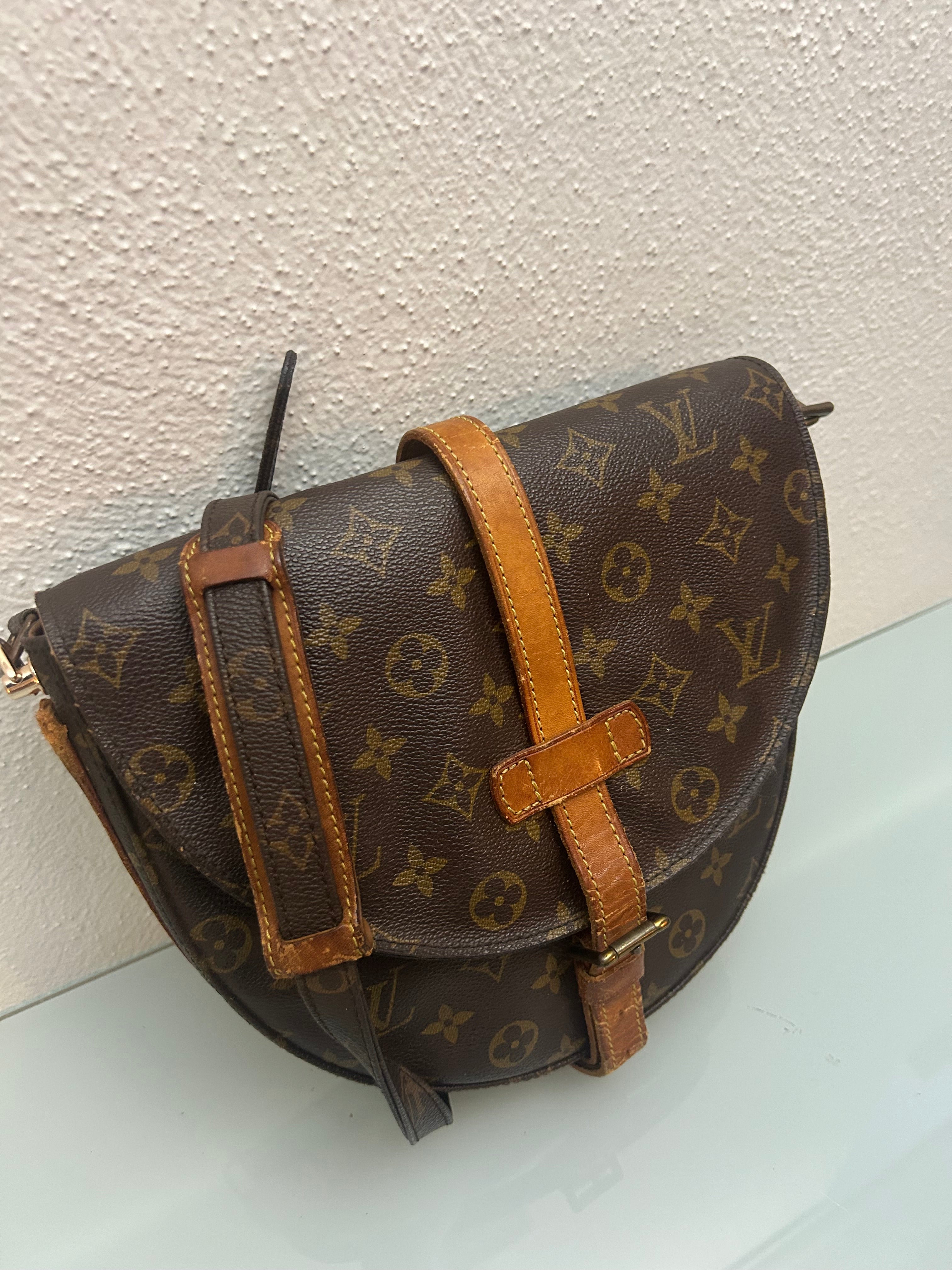 Louis Vuitton Chantilly