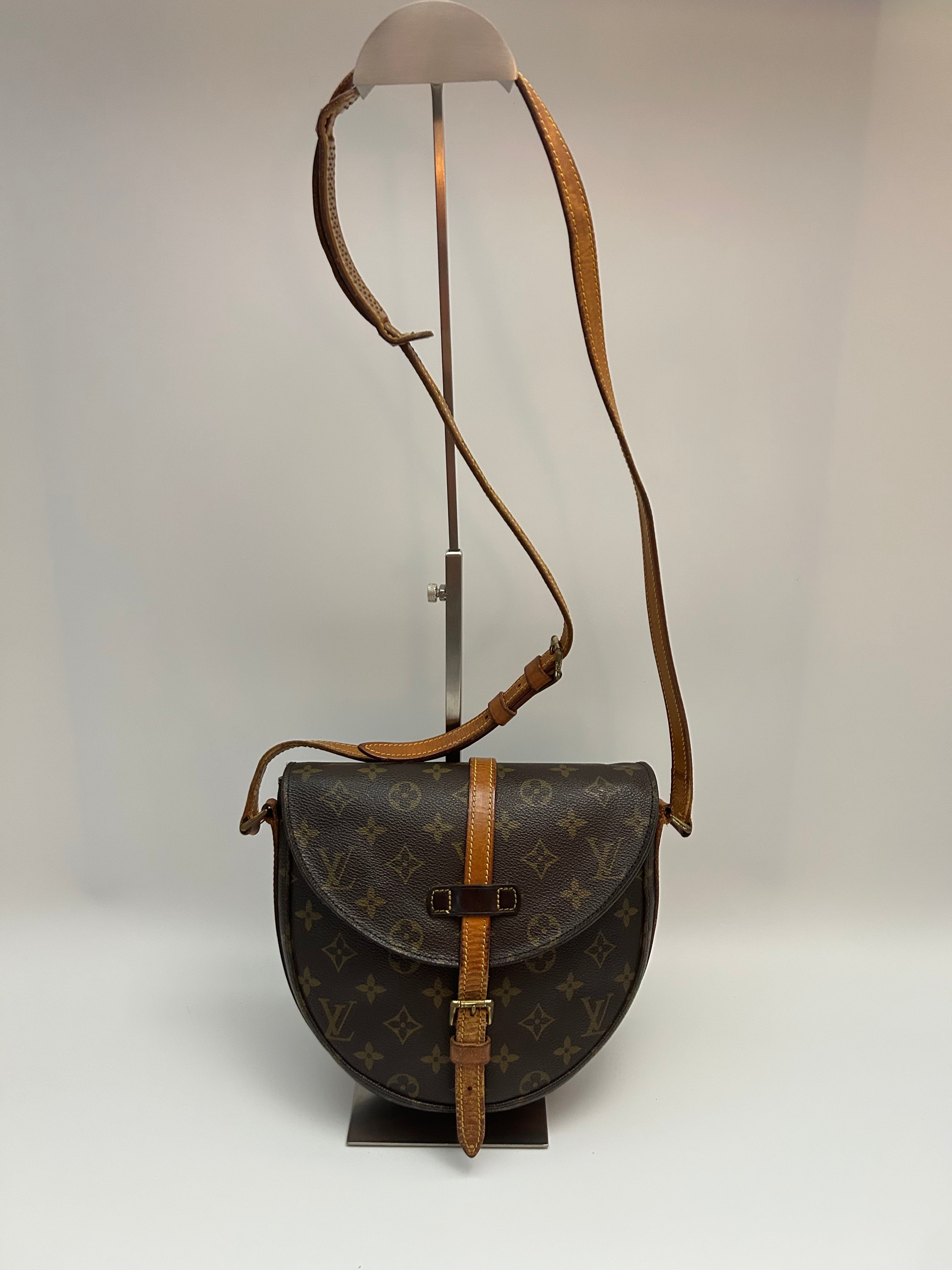 Louis Vuitton Chantilly