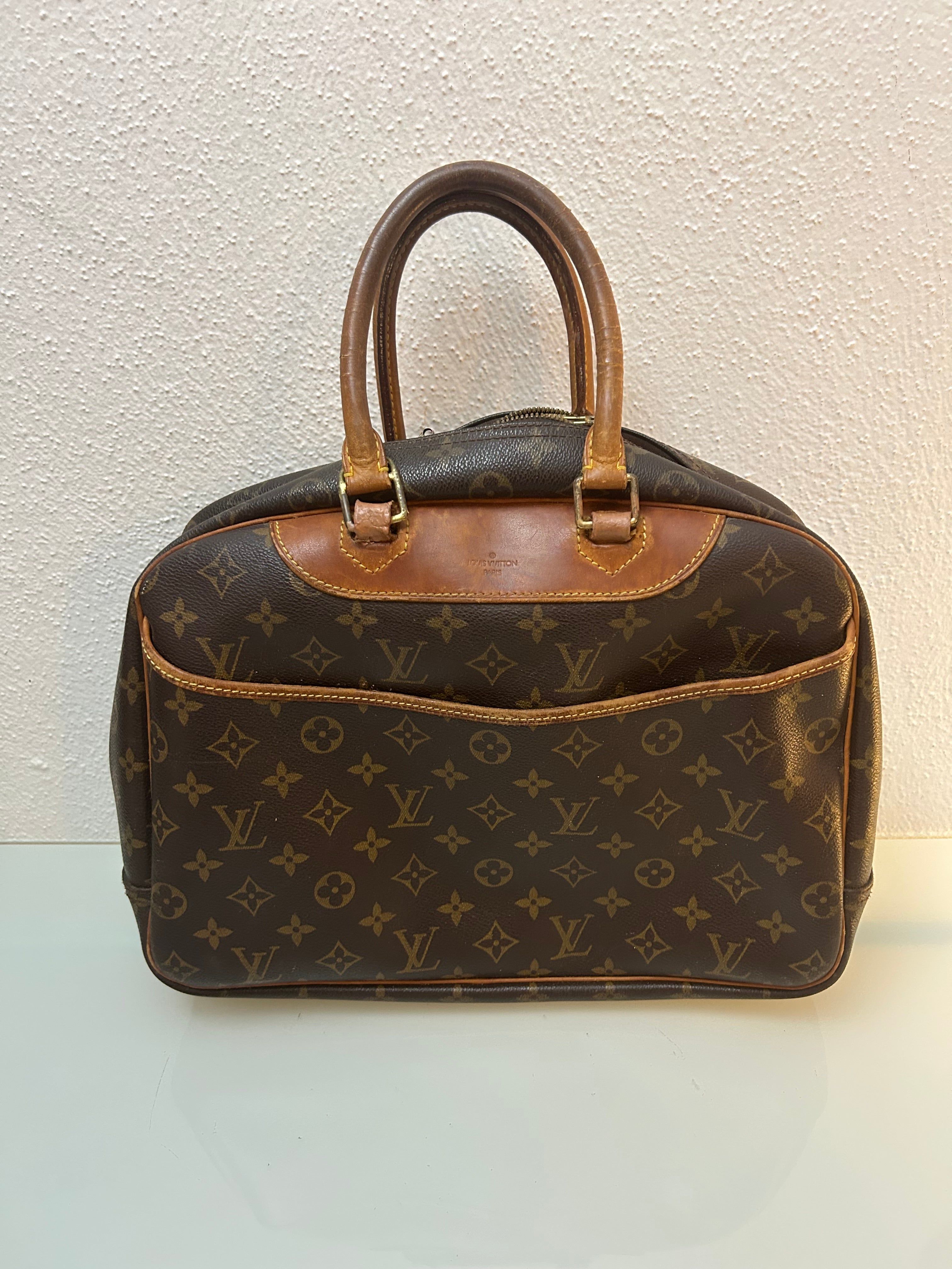Louis Vuitton Deaudeville