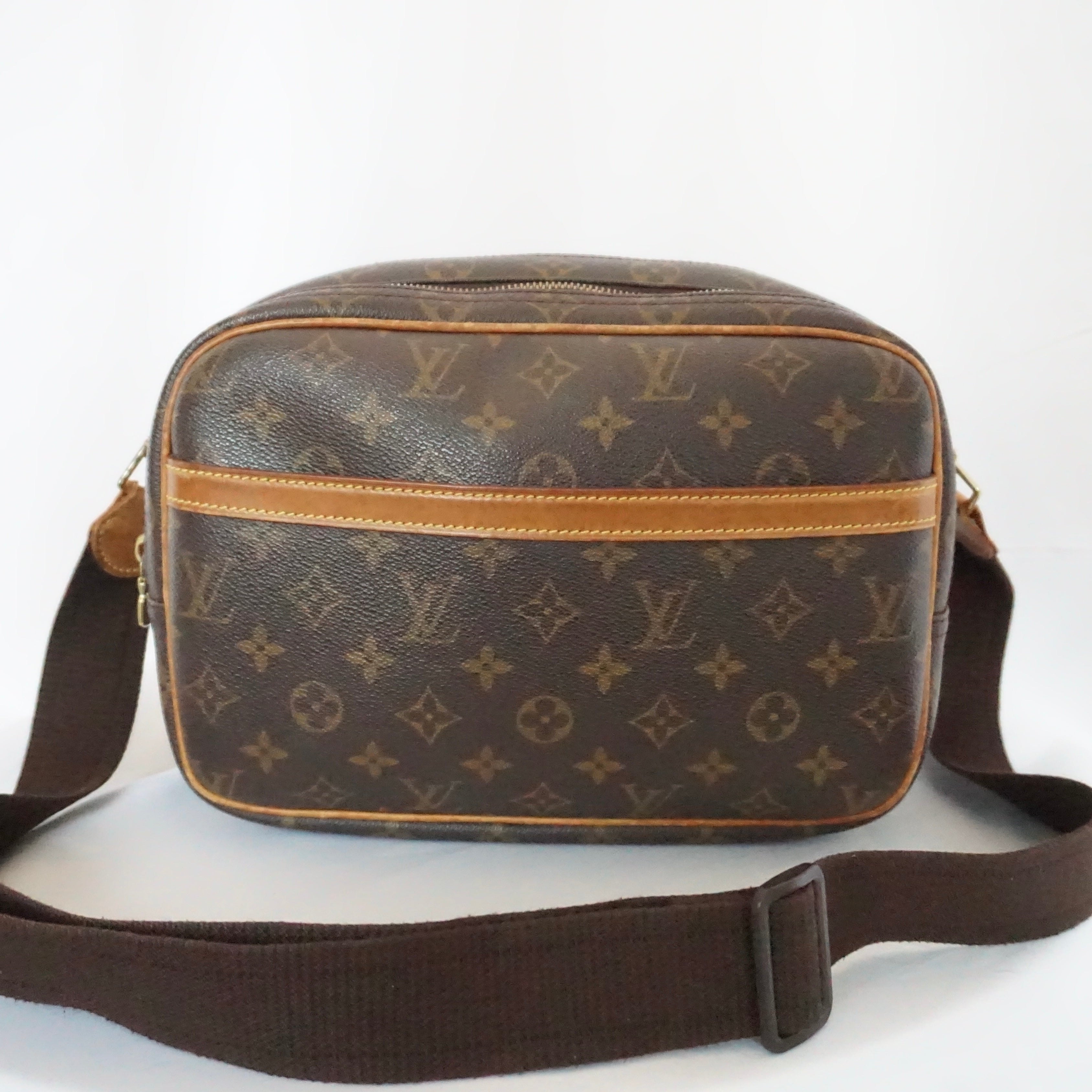 Louis Vuitton Reporter