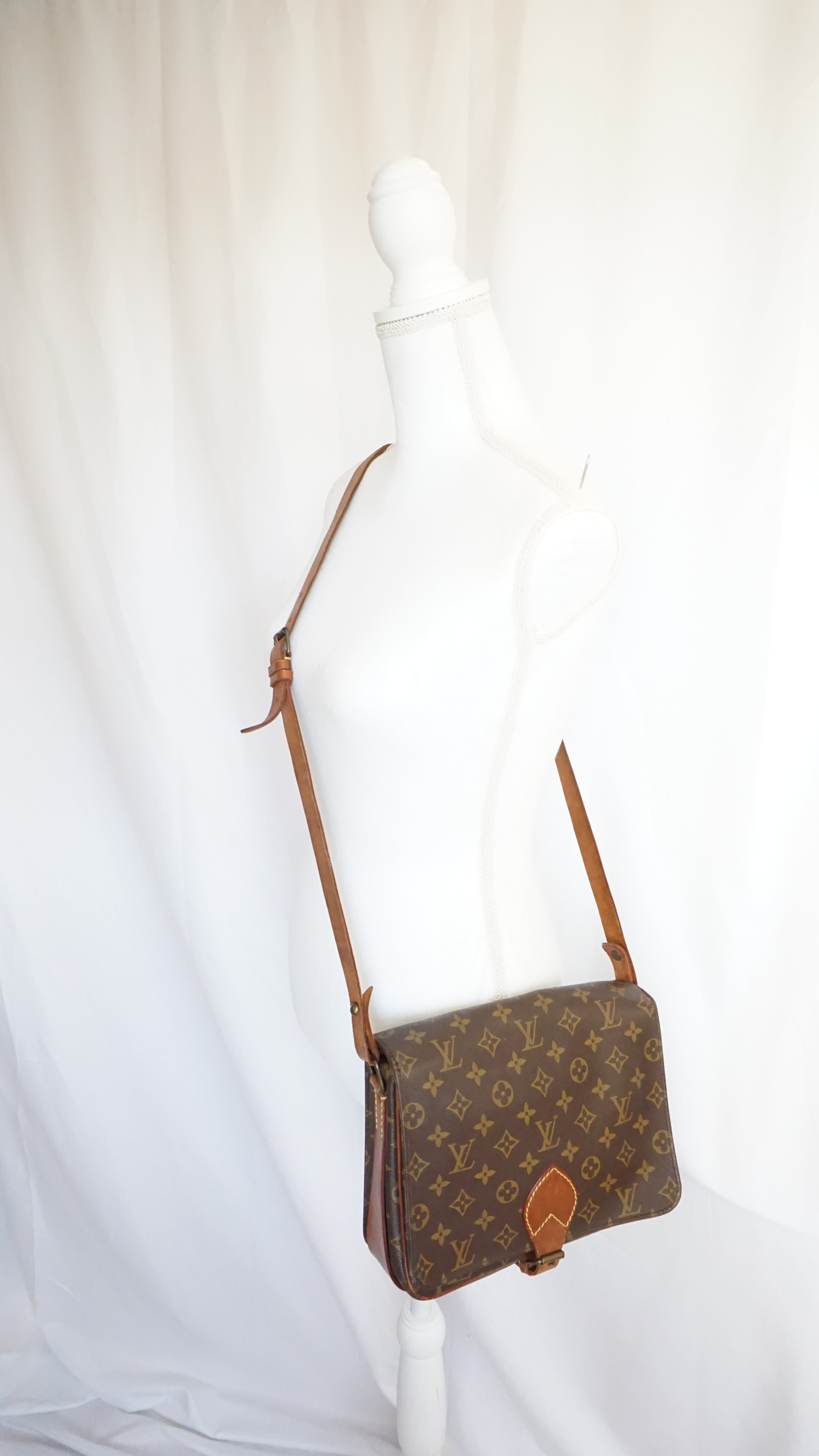 Louis Vuitton Cartouchiére