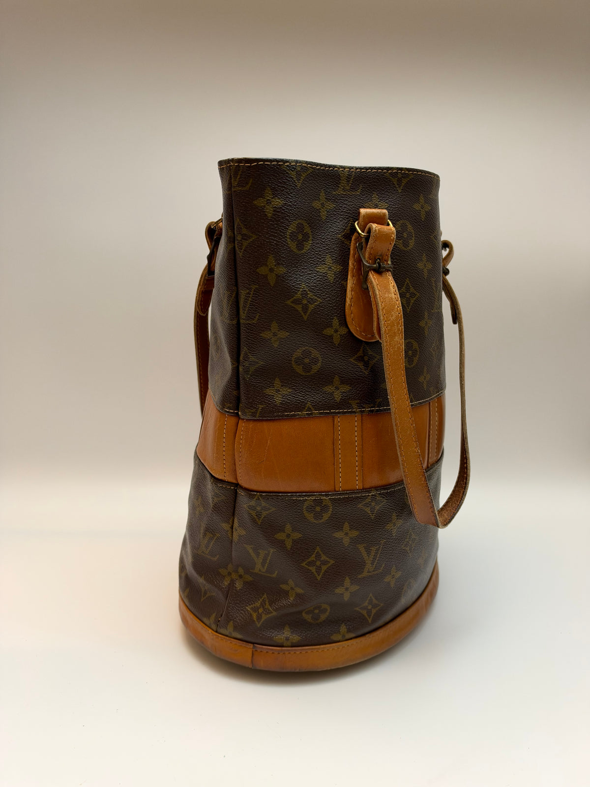 Louis Vuitton Bucket GM