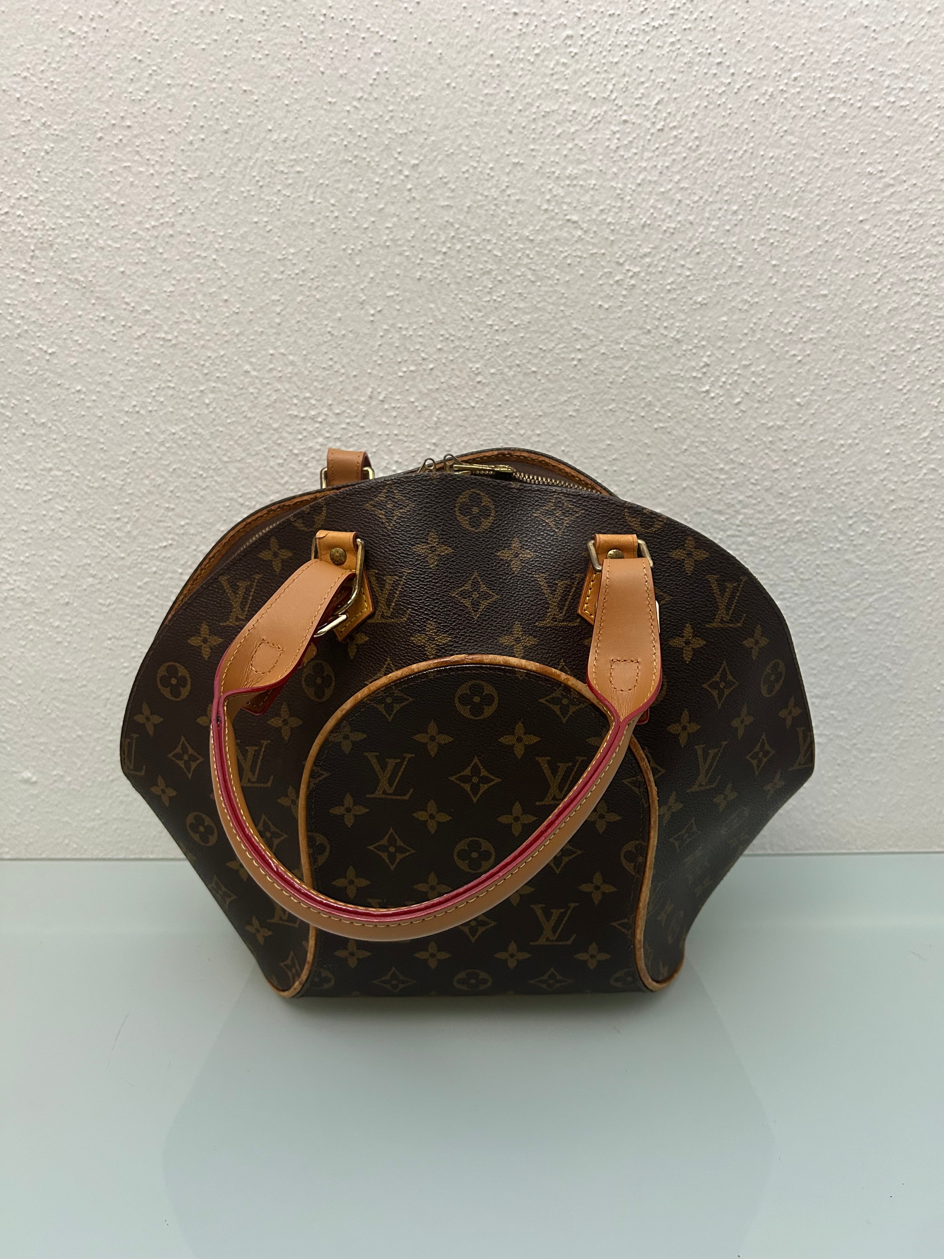 Louis Vuitton Ellipse