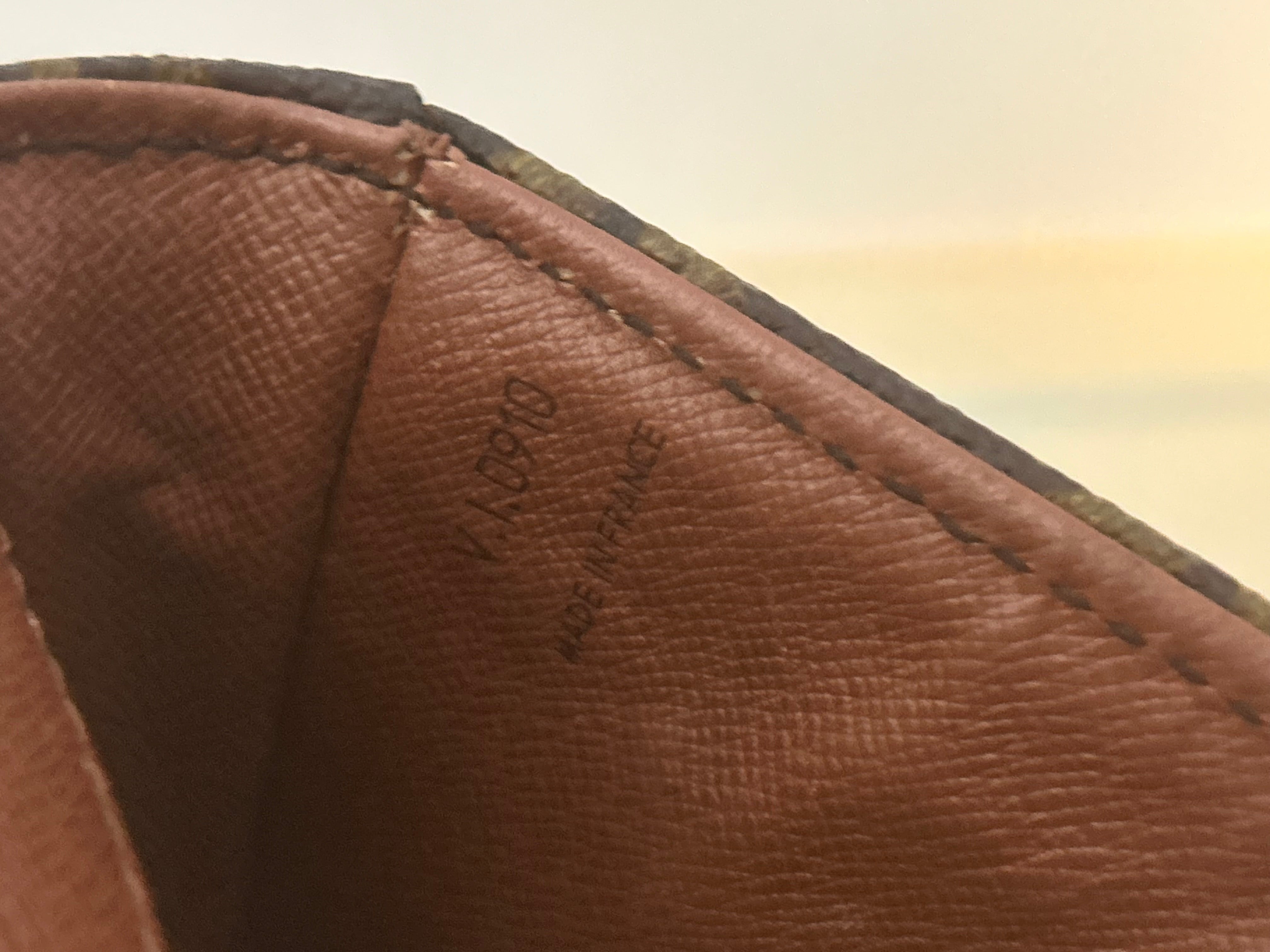 Louis Vuitton Chantilly