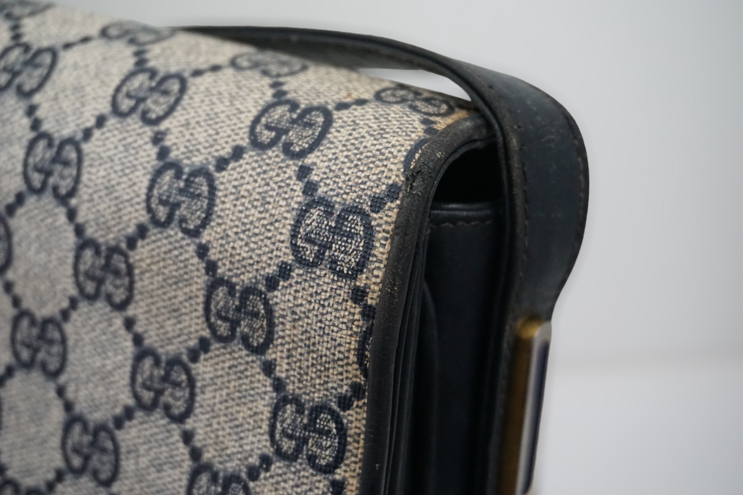 Gucci Crossbody