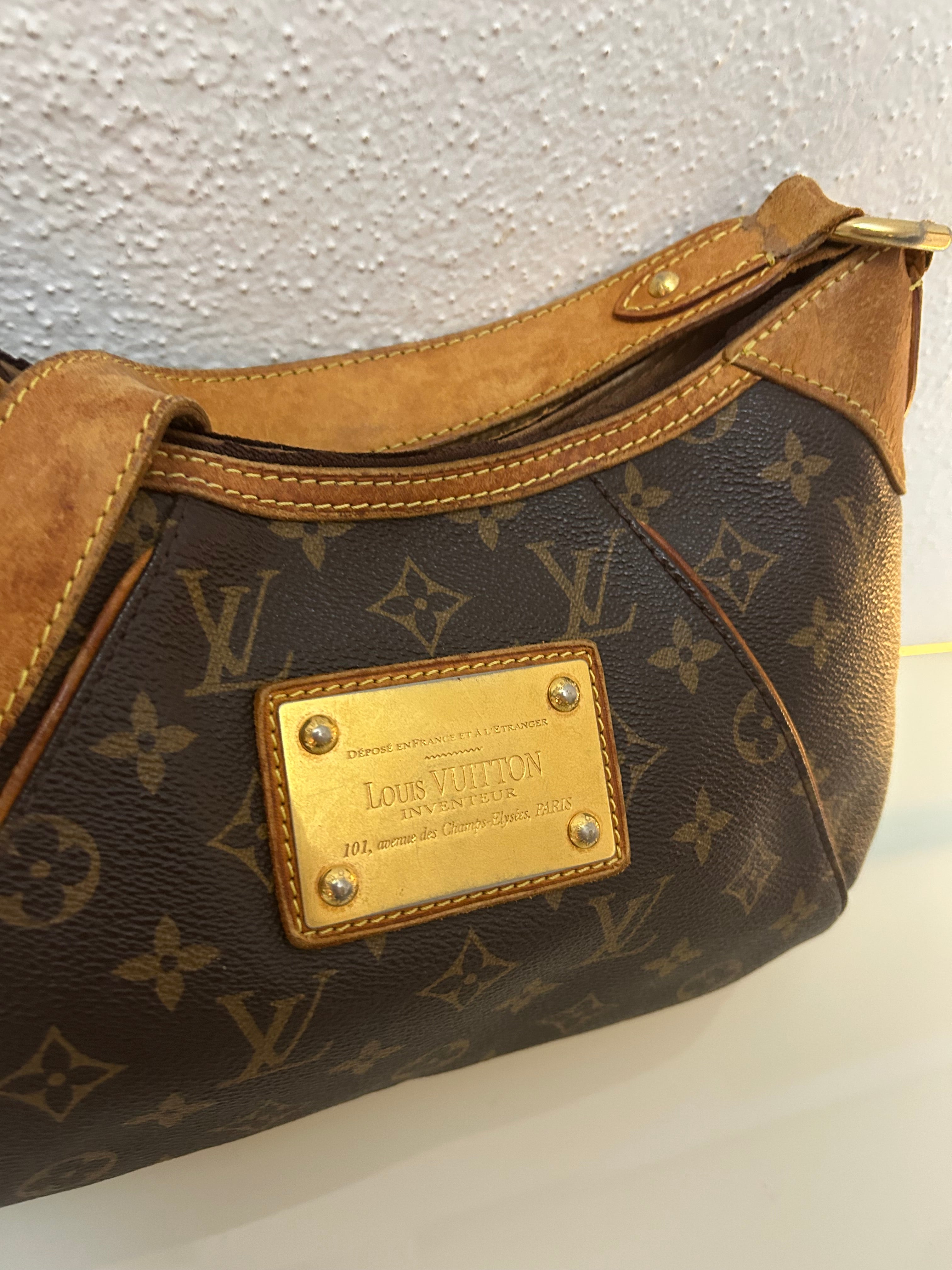 Louis Vuitton Galliera